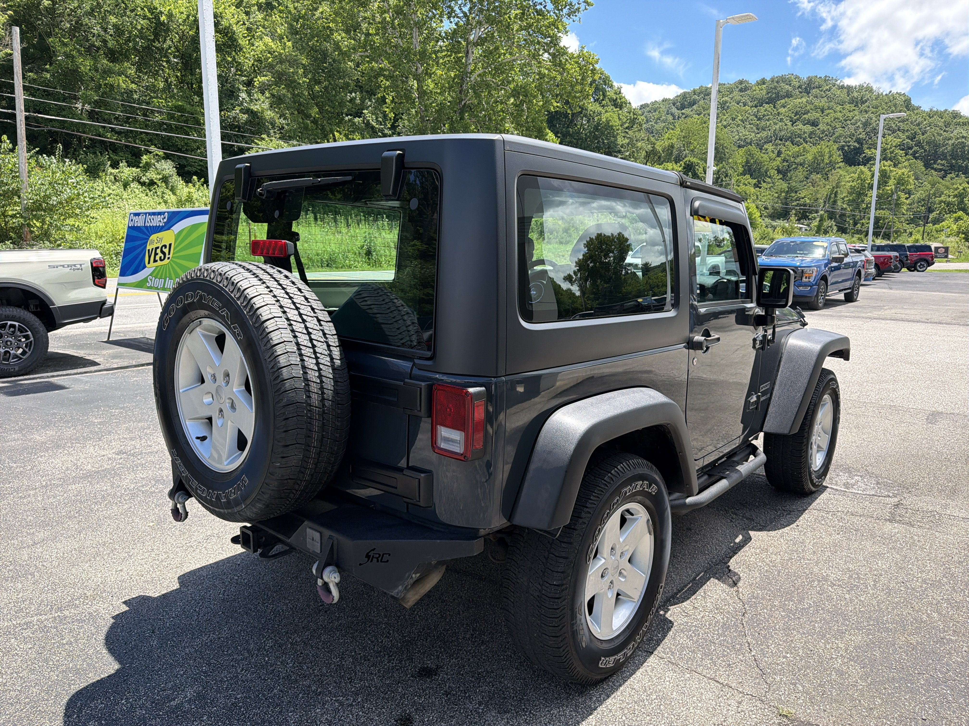 2017 Jeep Wrangler Sport