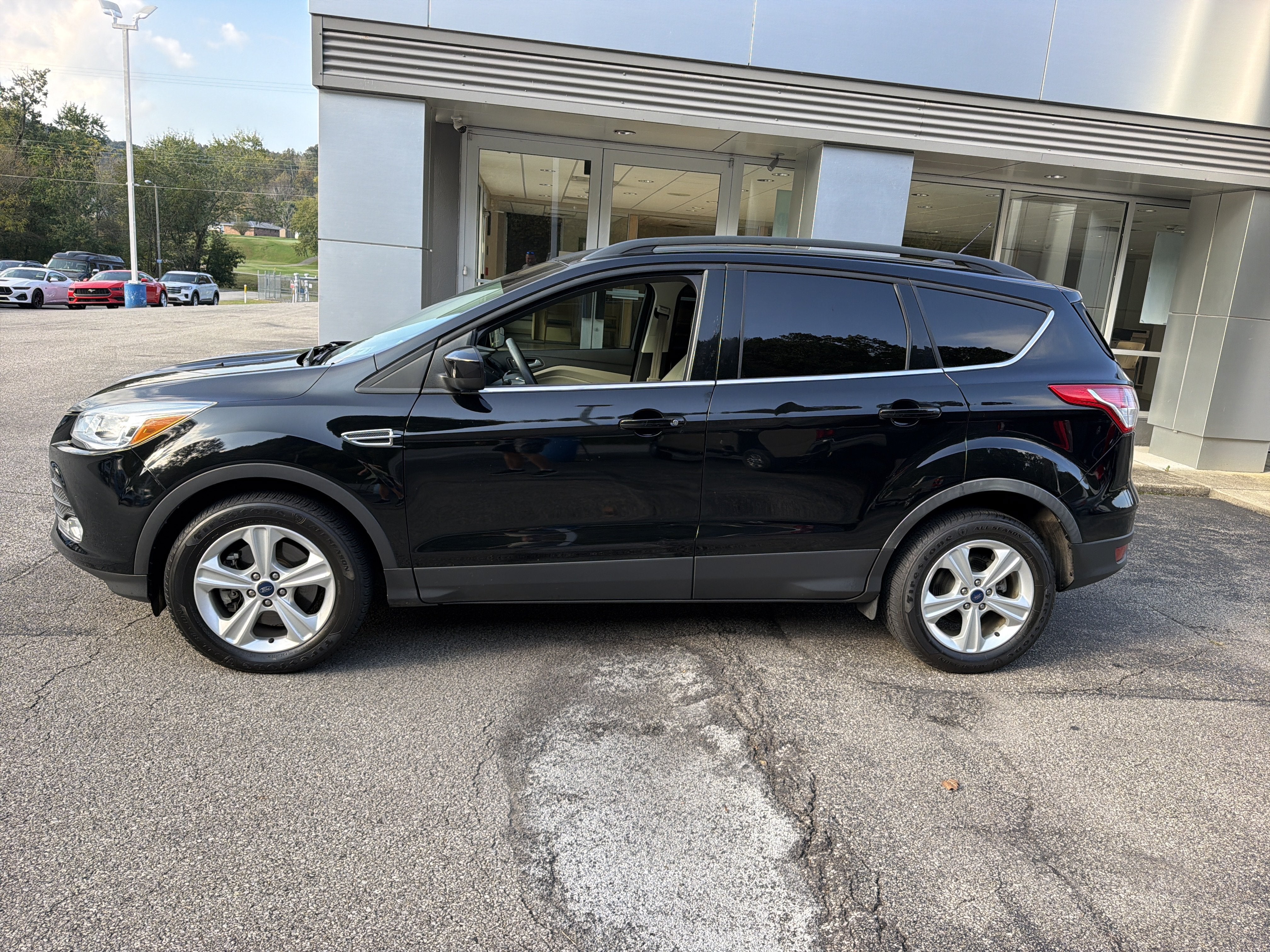 2016 Ford Escape SE