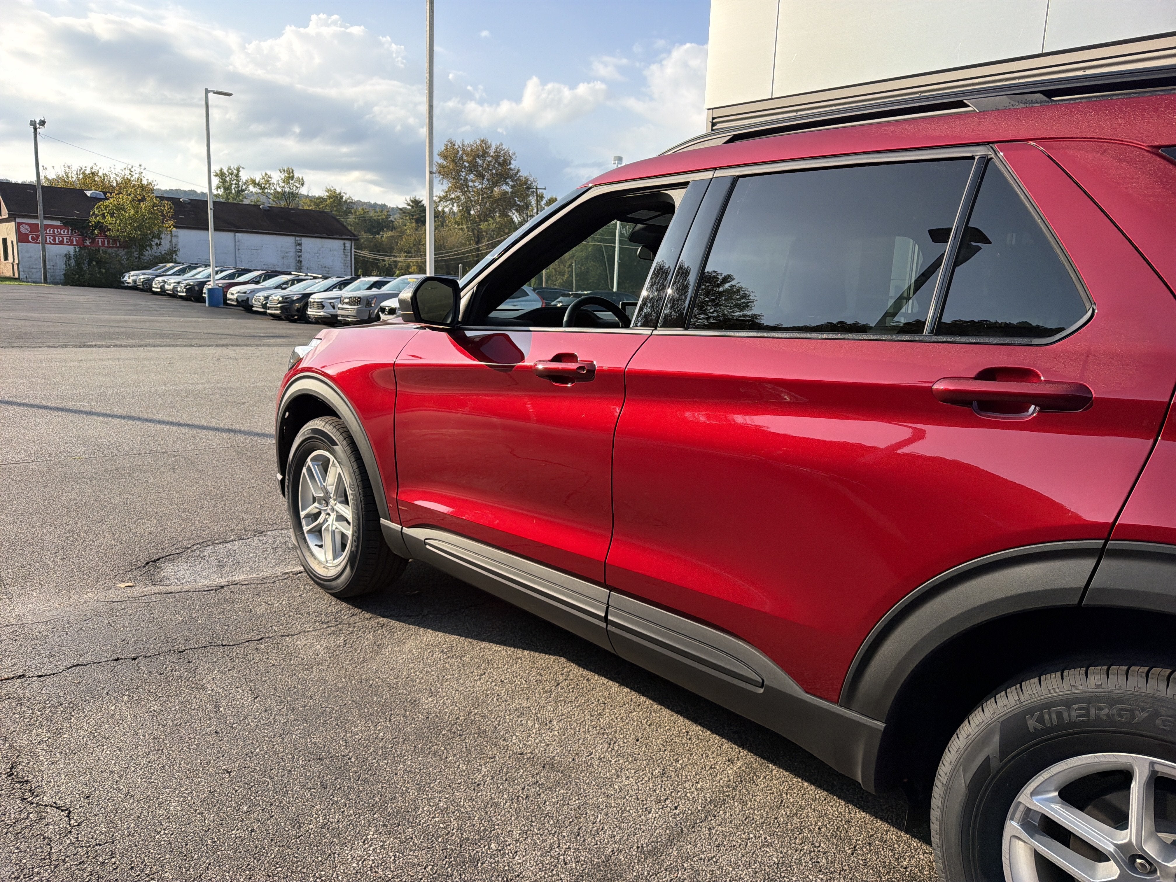 2027 Ford Explorer Base