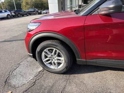 2027 Ford Explorer Base