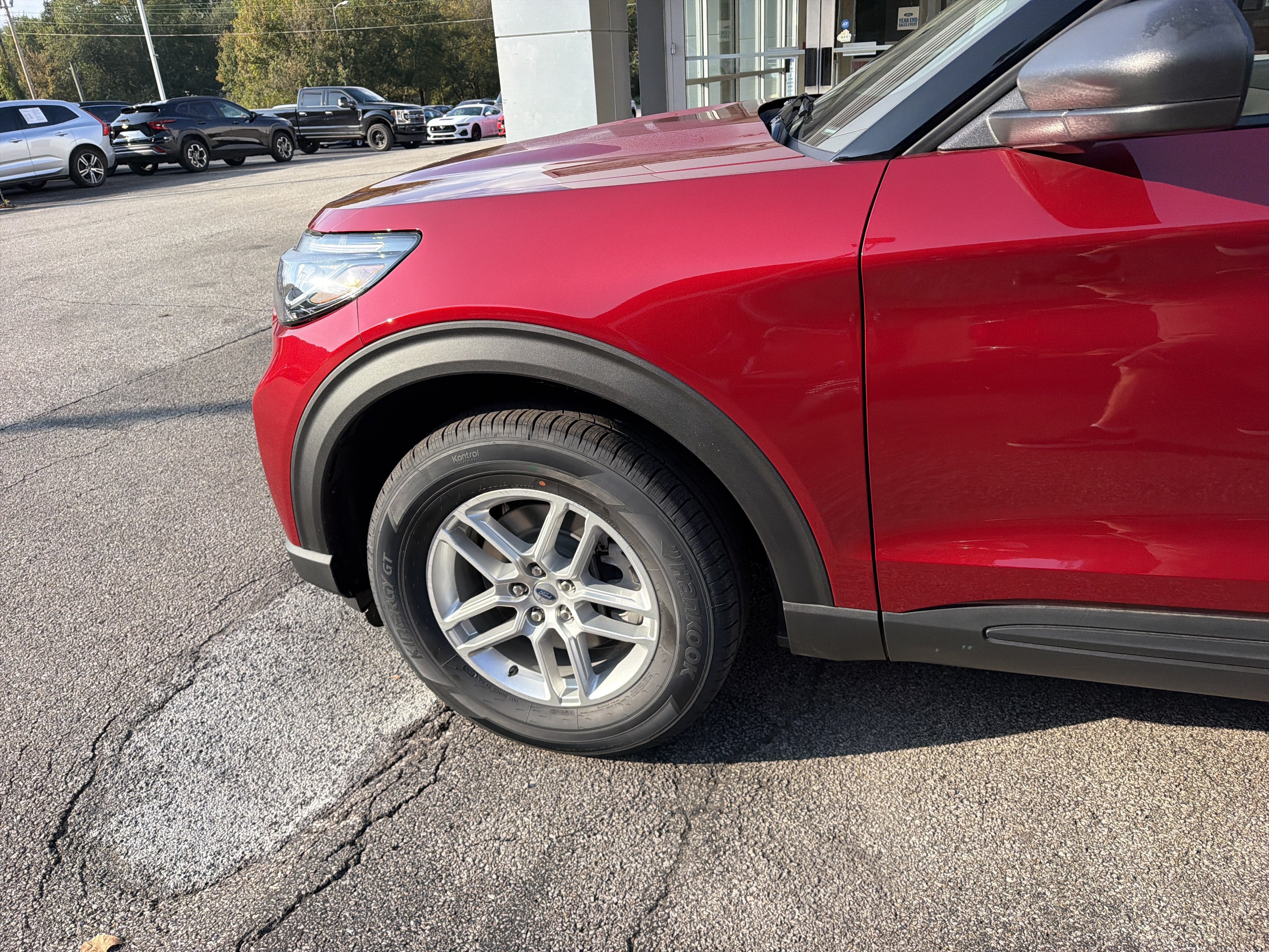 2027 Ford Explorer Base