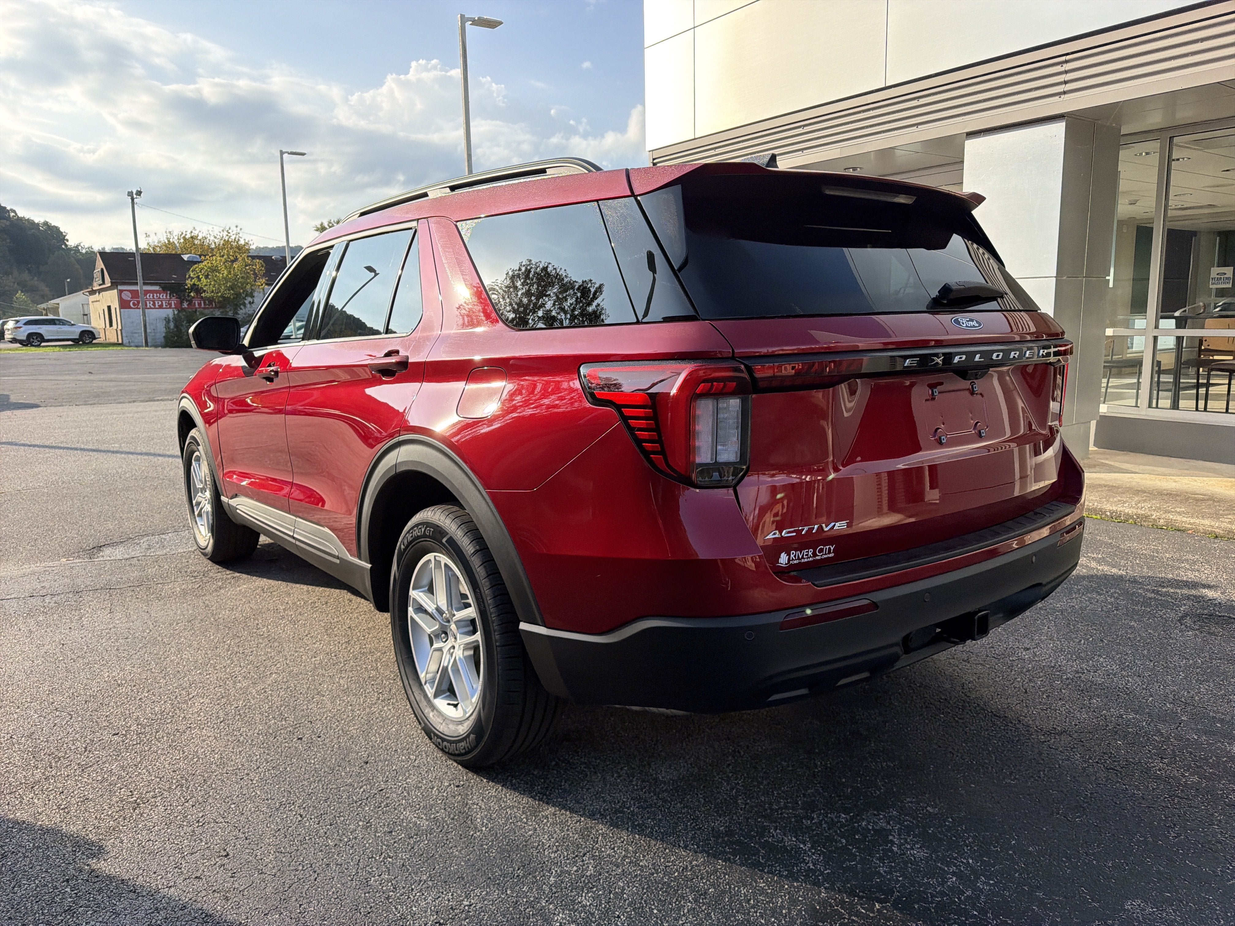 2027 Ford Explorer Base