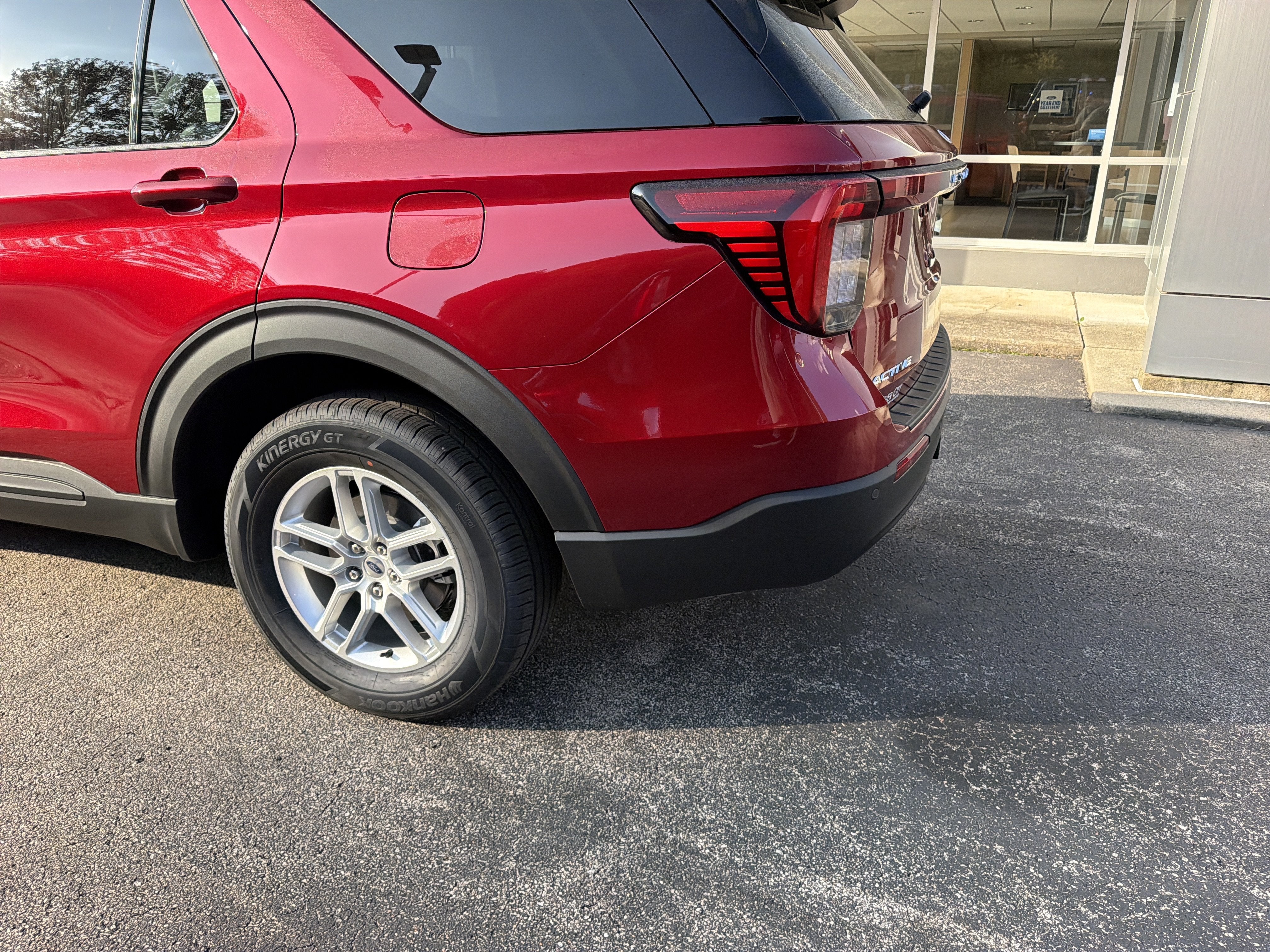 2027 Ford Explorer Base