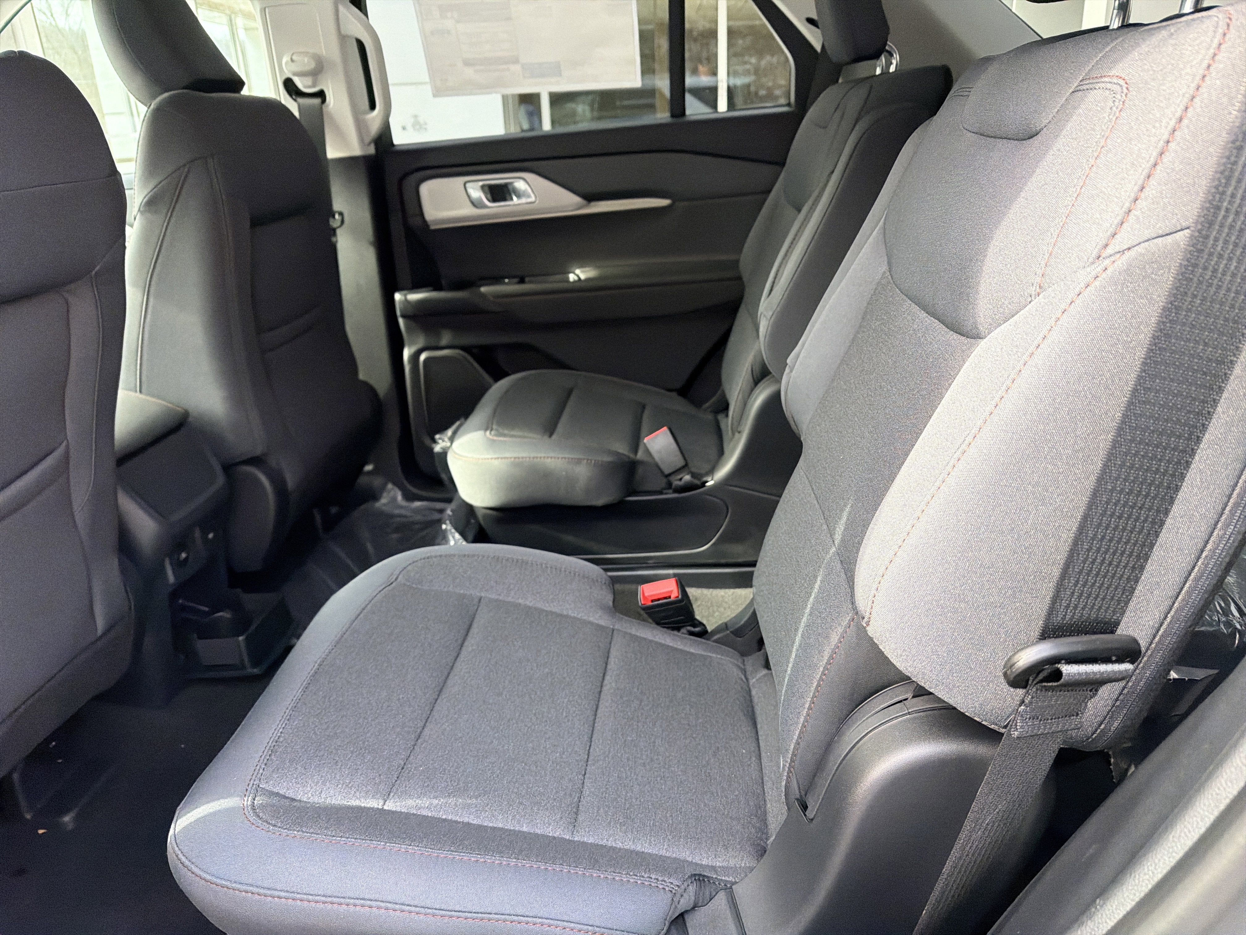 2026 Ford Explorer Active w/100A Pkg