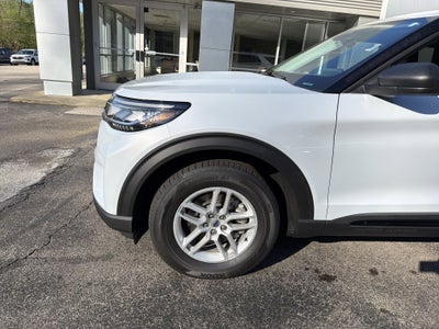 2026 Ford Explorer Base