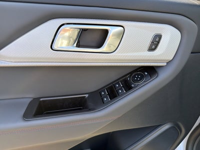 2026 Ford Explorer Base