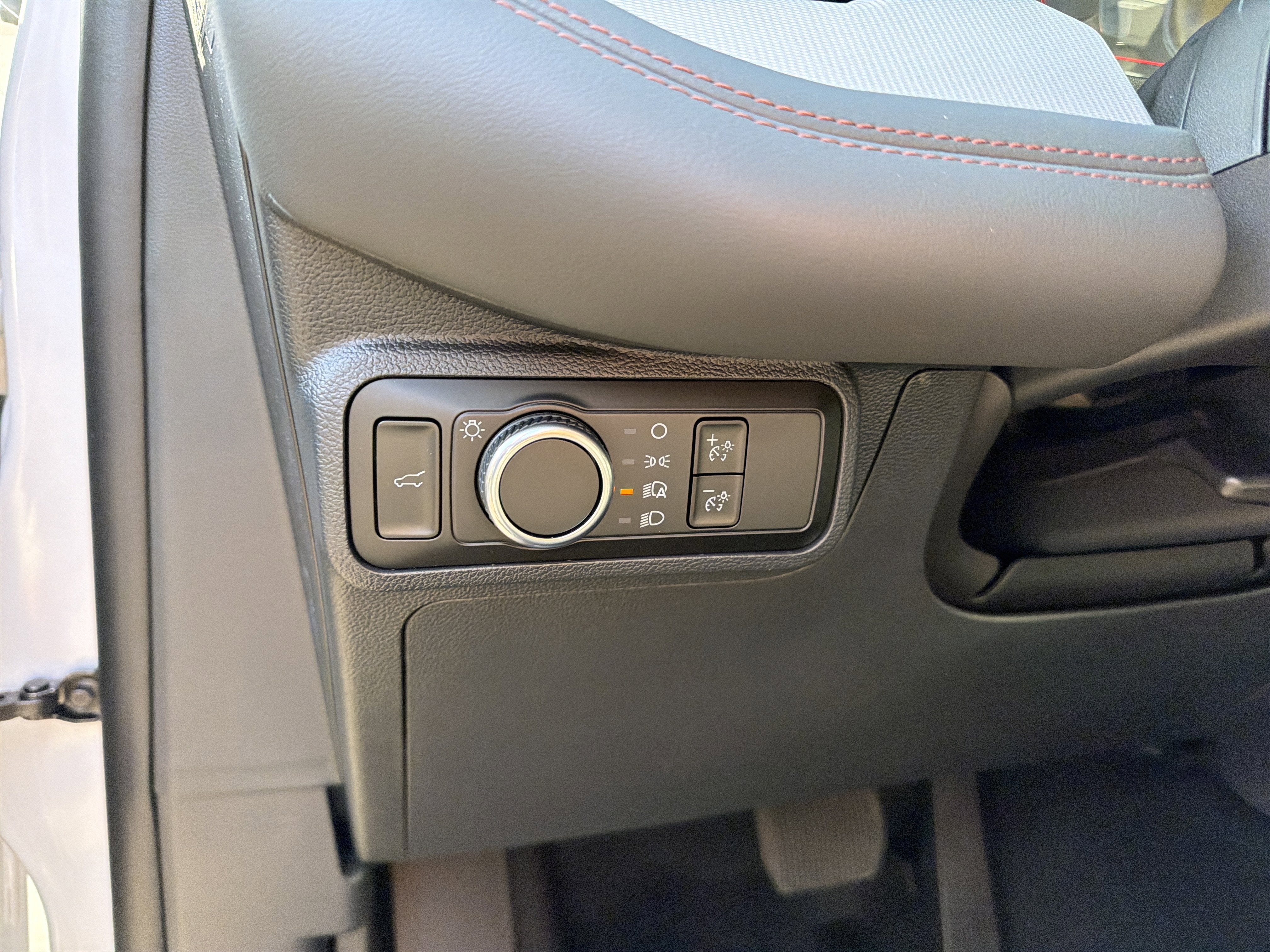 2026 Ford Explorer Base