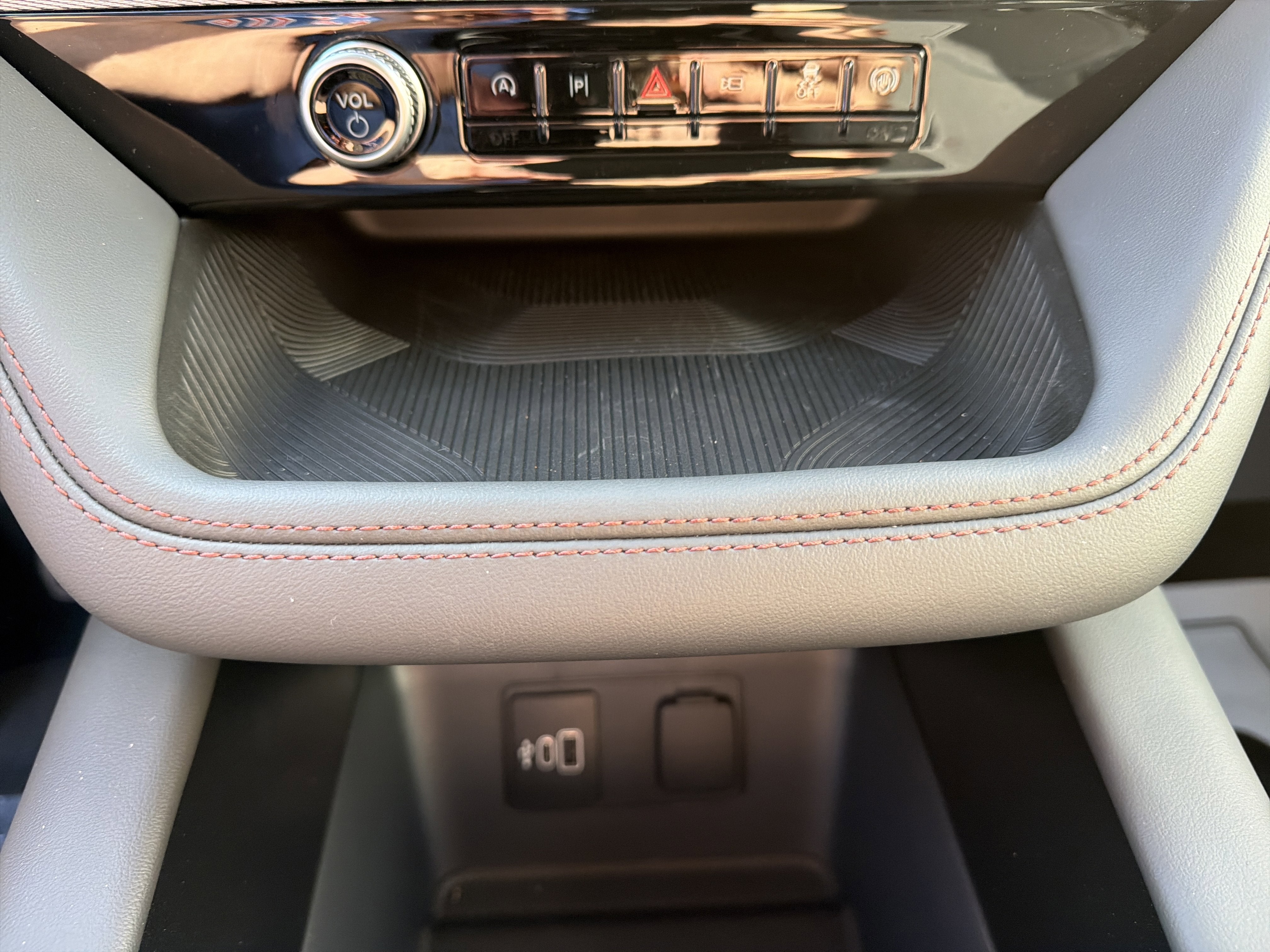 2026 Ford Explorer Base