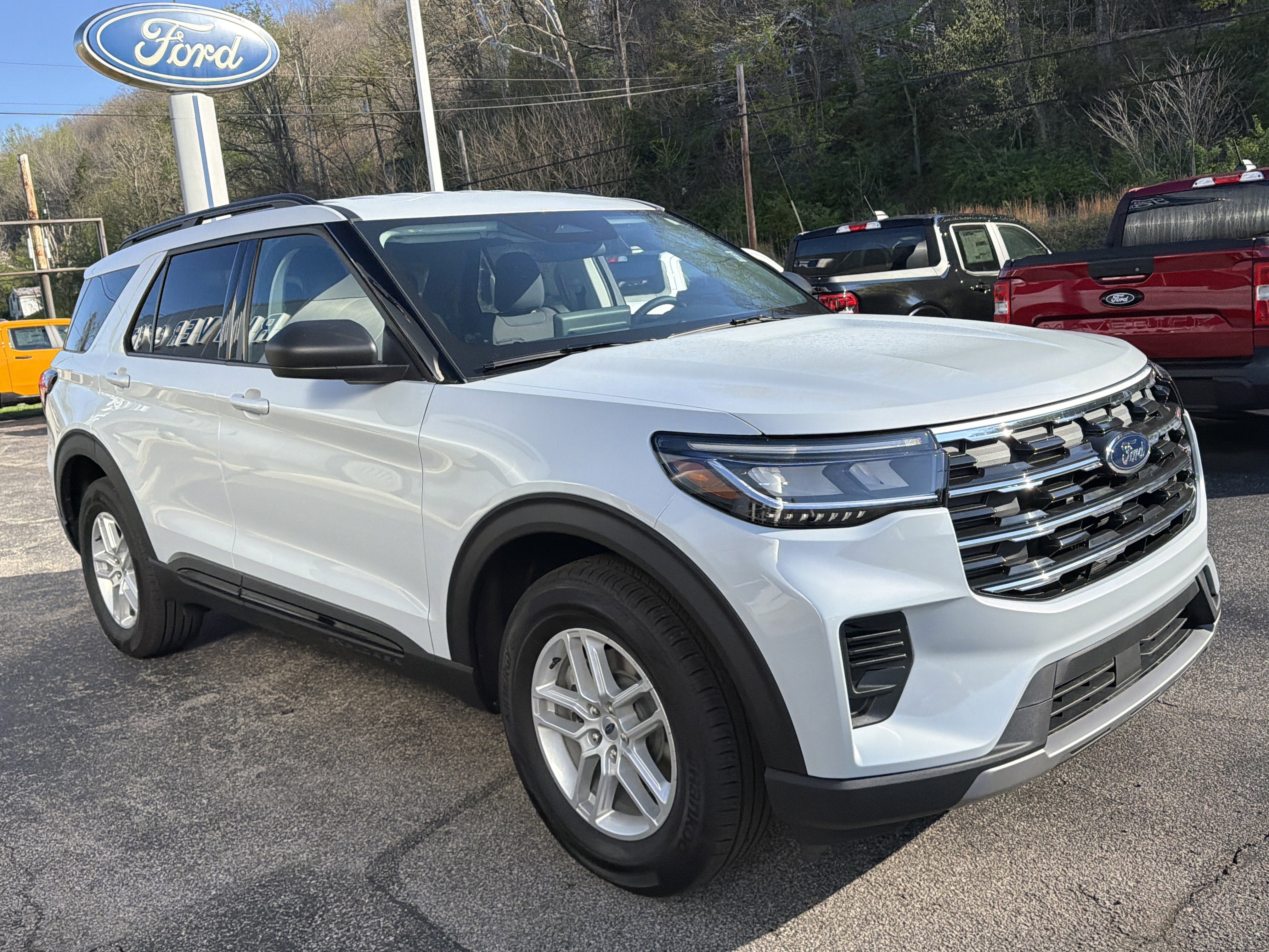 2026 Ford Explorer Base