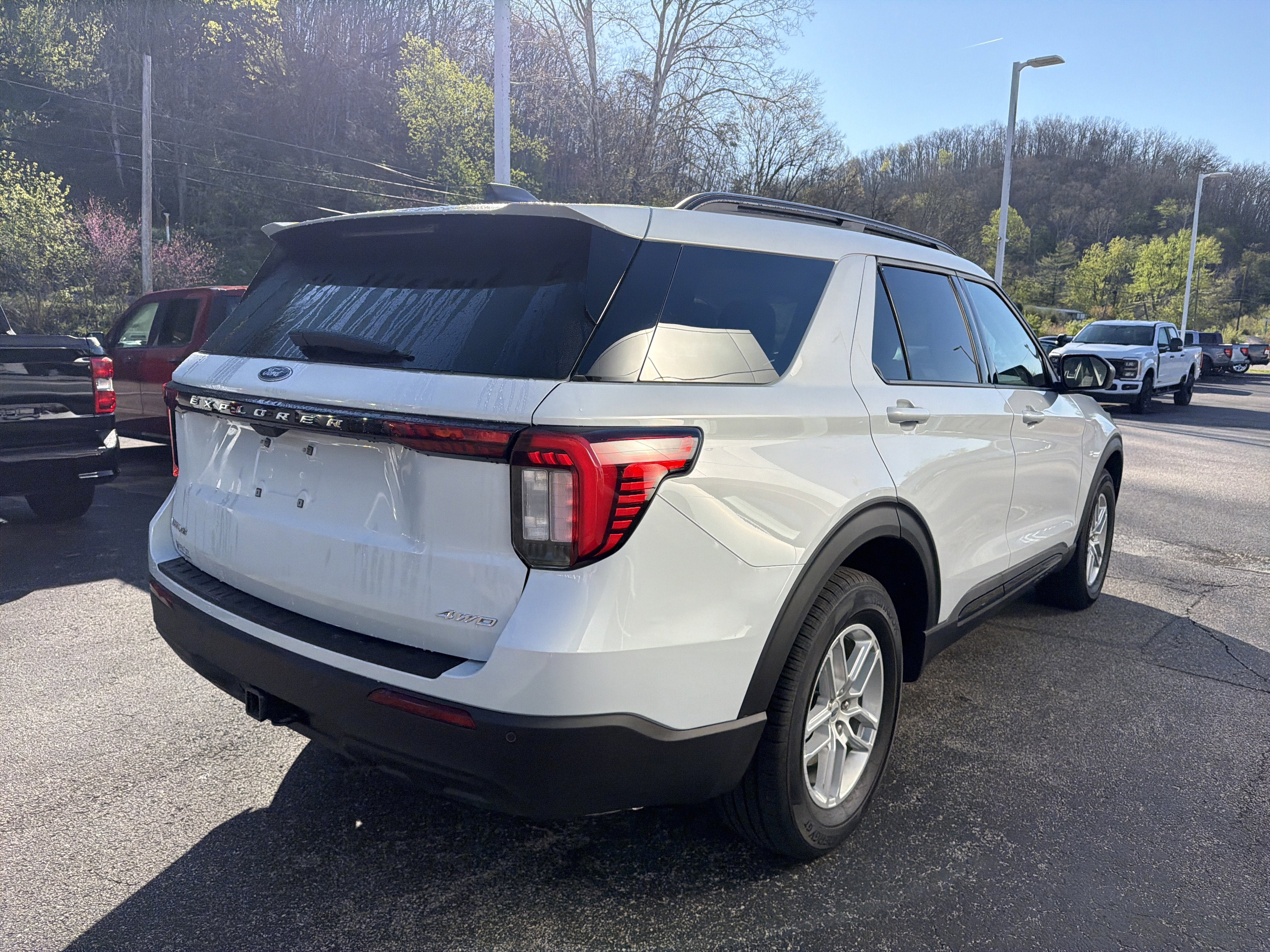 2026 Ford Explorer Base