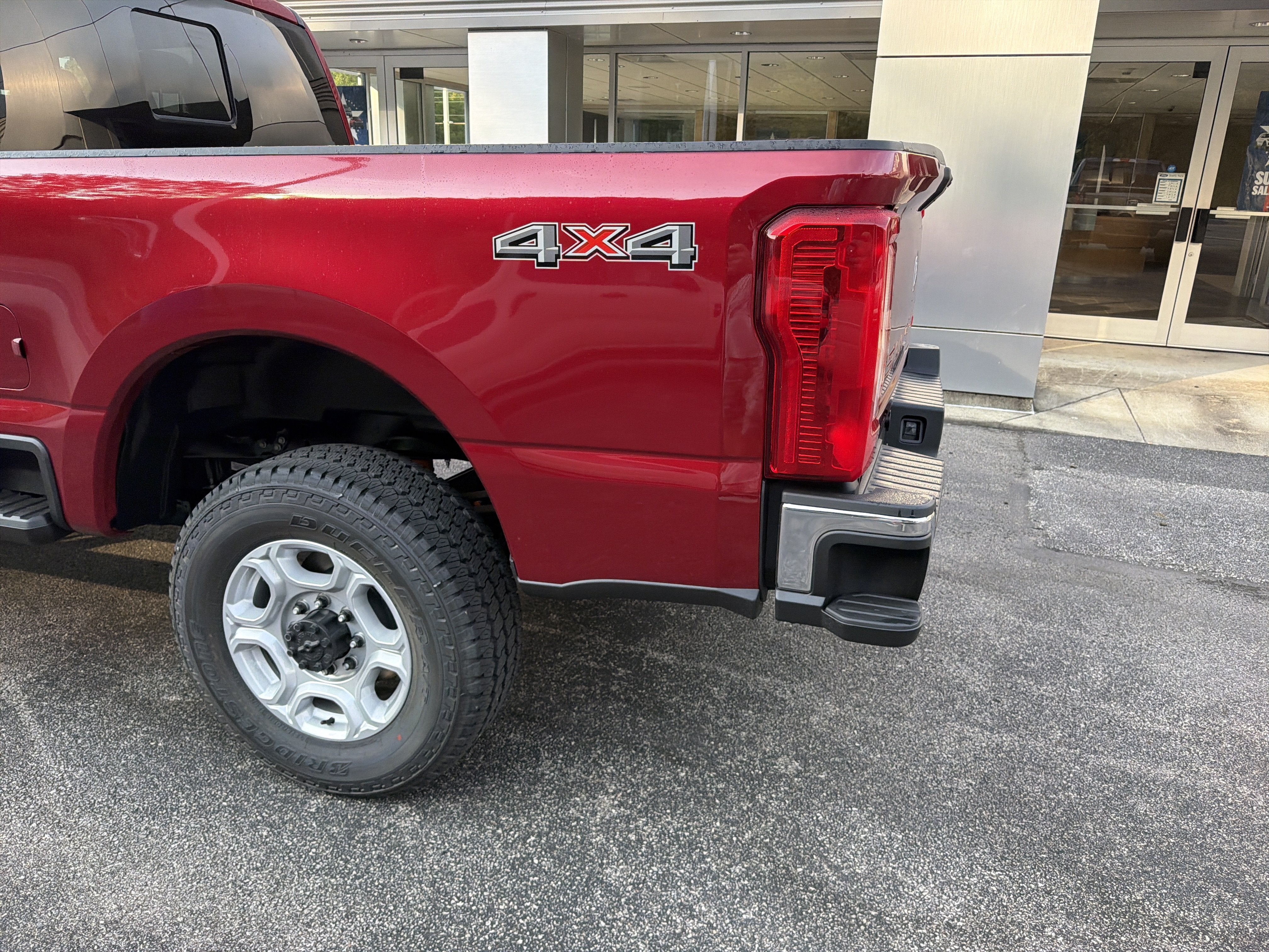 2027 Ford Super Duty F-250 Pickup XLT