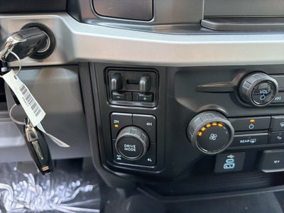 2027 Ford Super Duty F-250 Pickup XLT