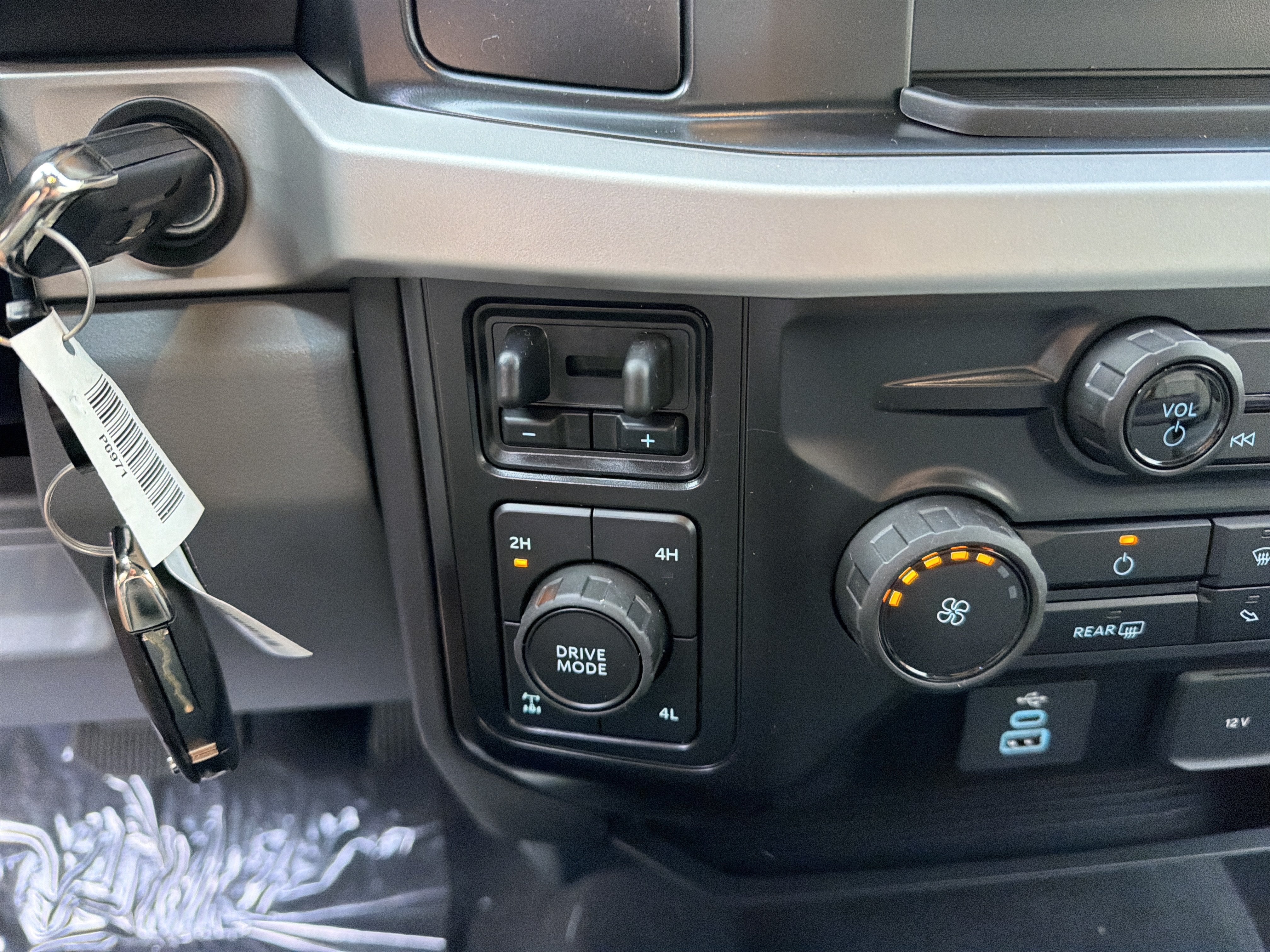 2027 Ford Super Duty F-250 Pickup XLT