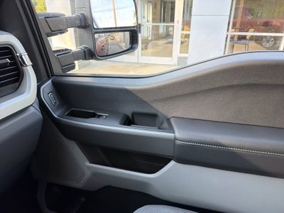2027 Ford Super Duty F-250 Pickup XLT