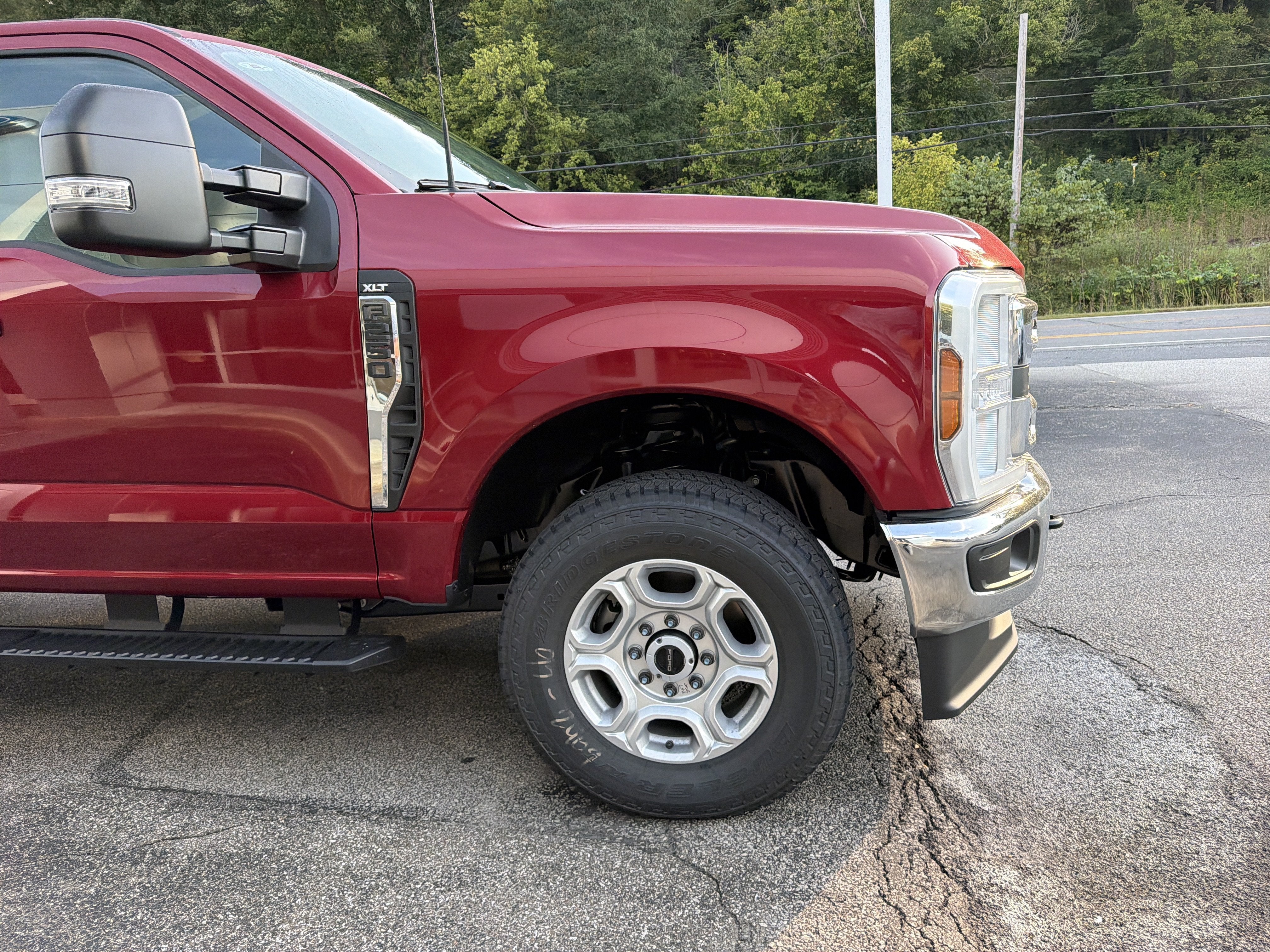 2027 Ford Super Duty F-250 Pickup XLT