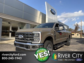 2027 Ford Super Duty F-350 SRW Pickup LARIAT