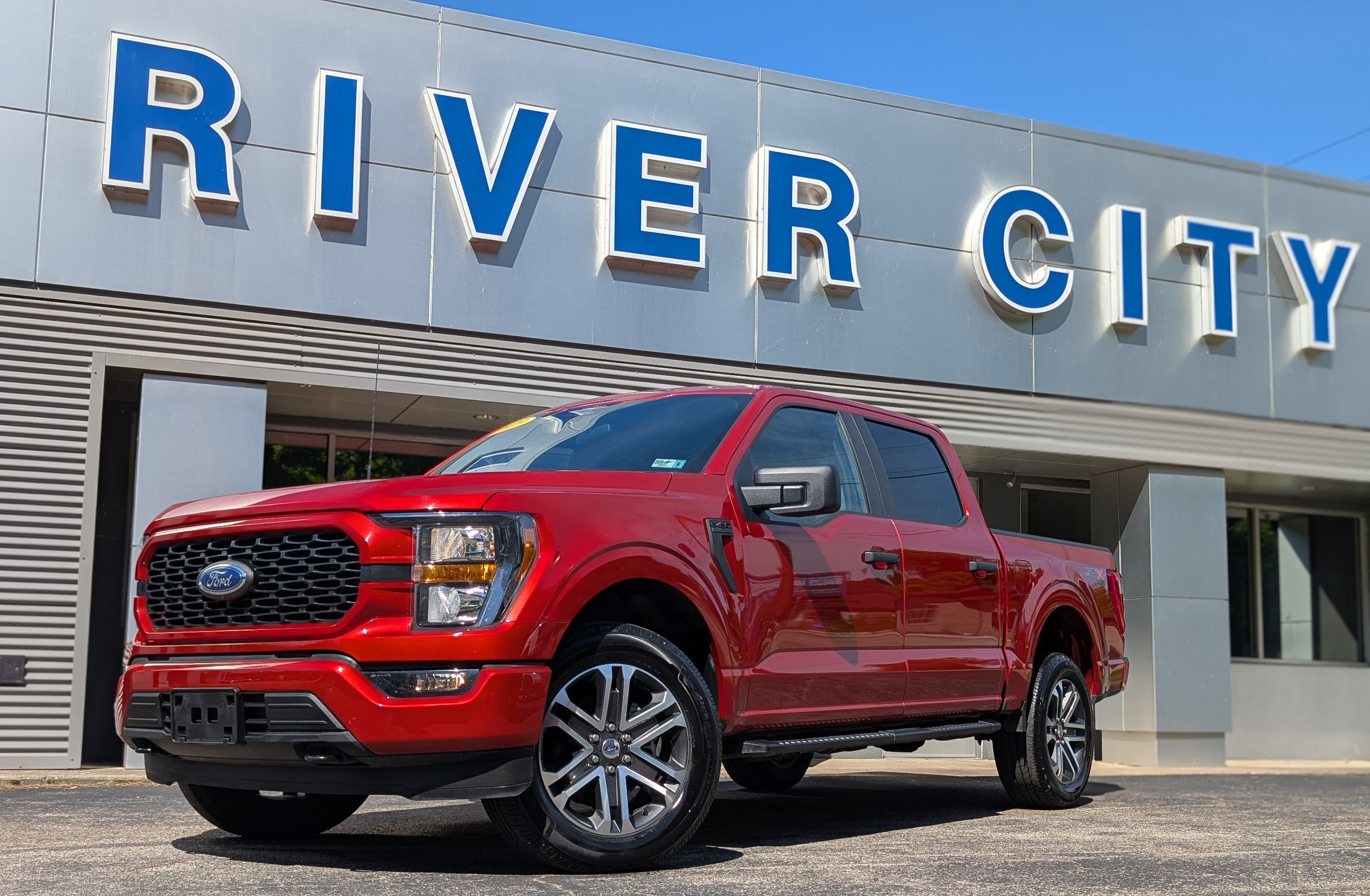2023 Ford F-150 4X4 XL W/ STX Package