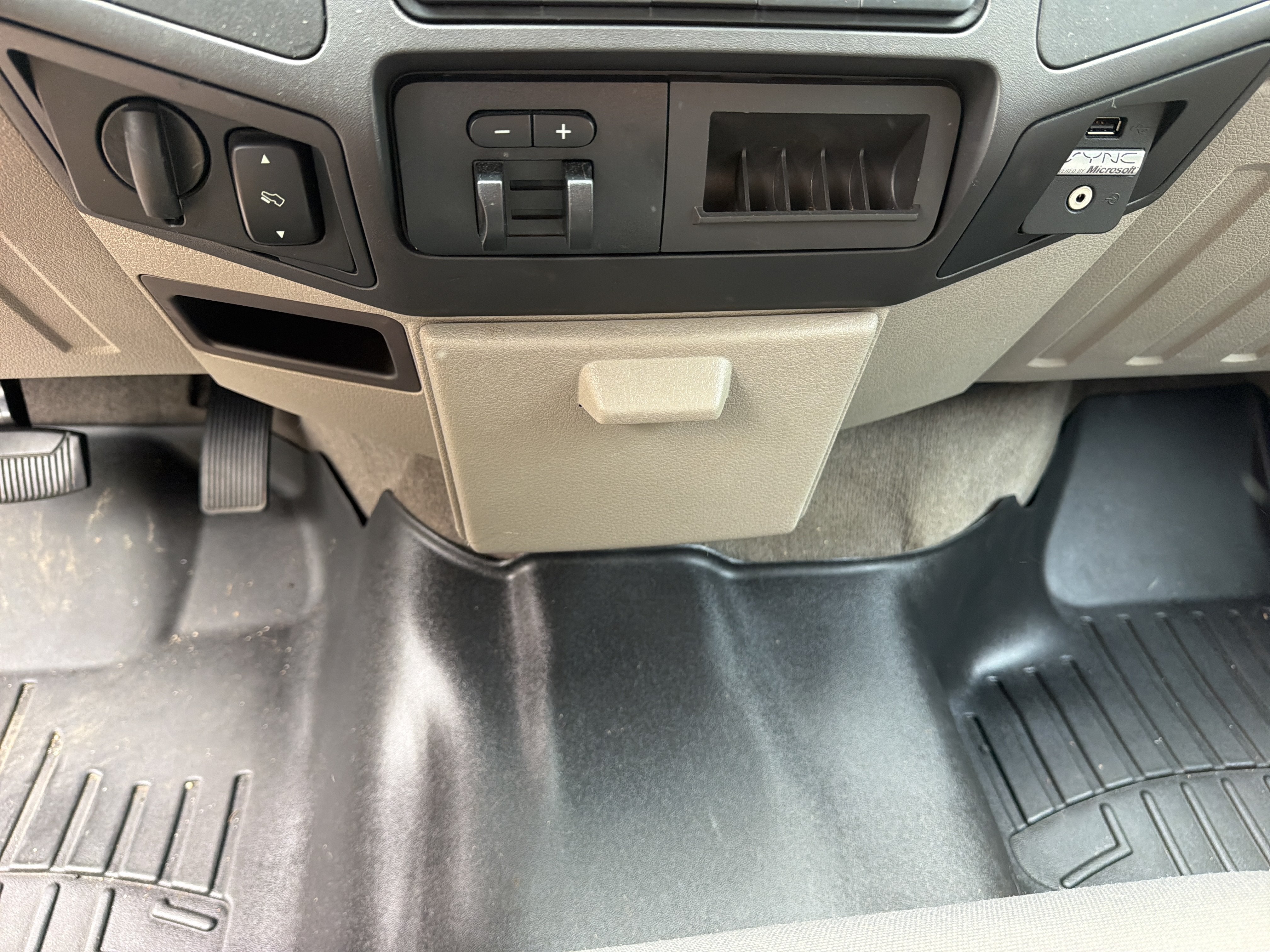 2010 Ford Super Duty F-250 SRW XLT