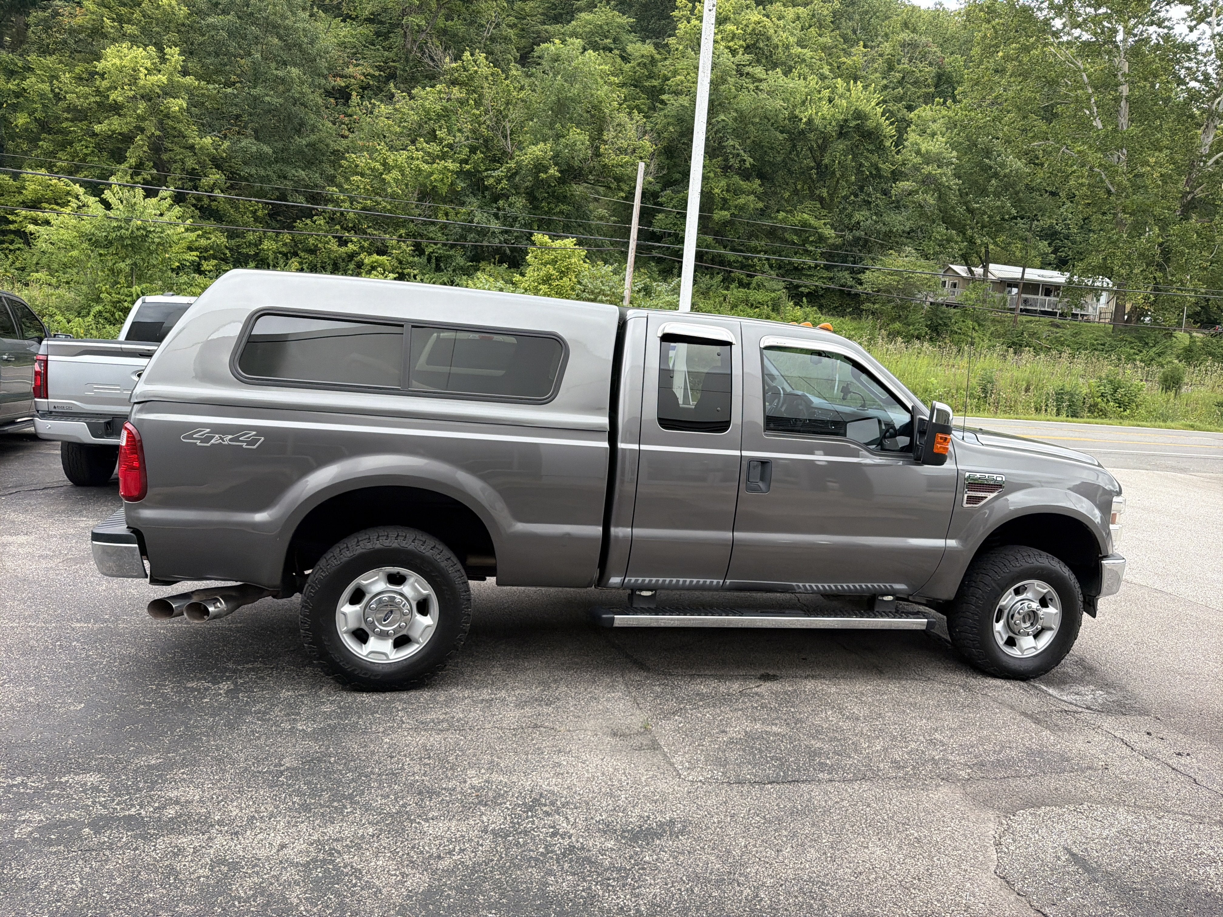 2010 Ford Super Duty F-250 SRW XLT