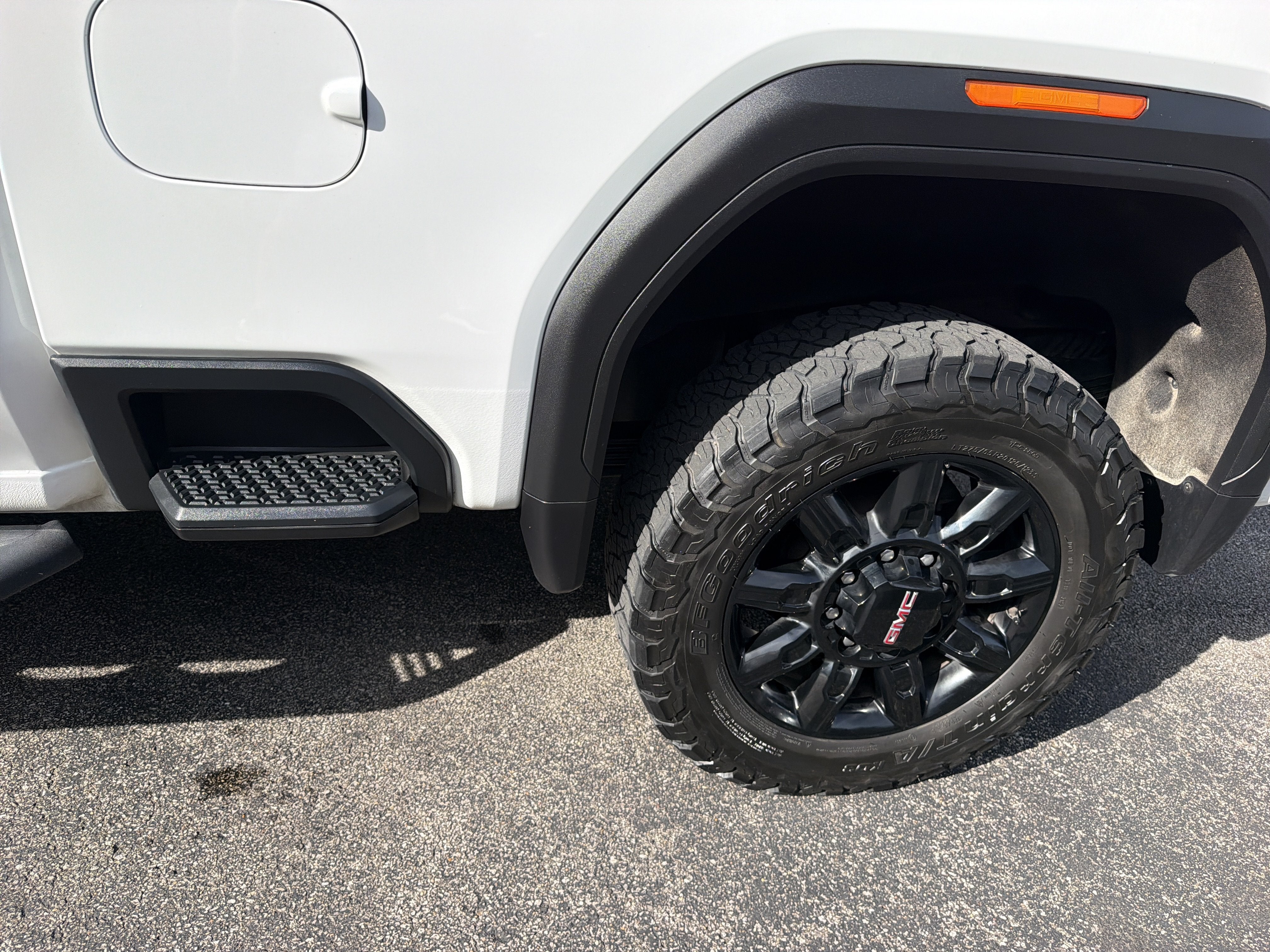 2024 GMC Sierra 2500HD AT4