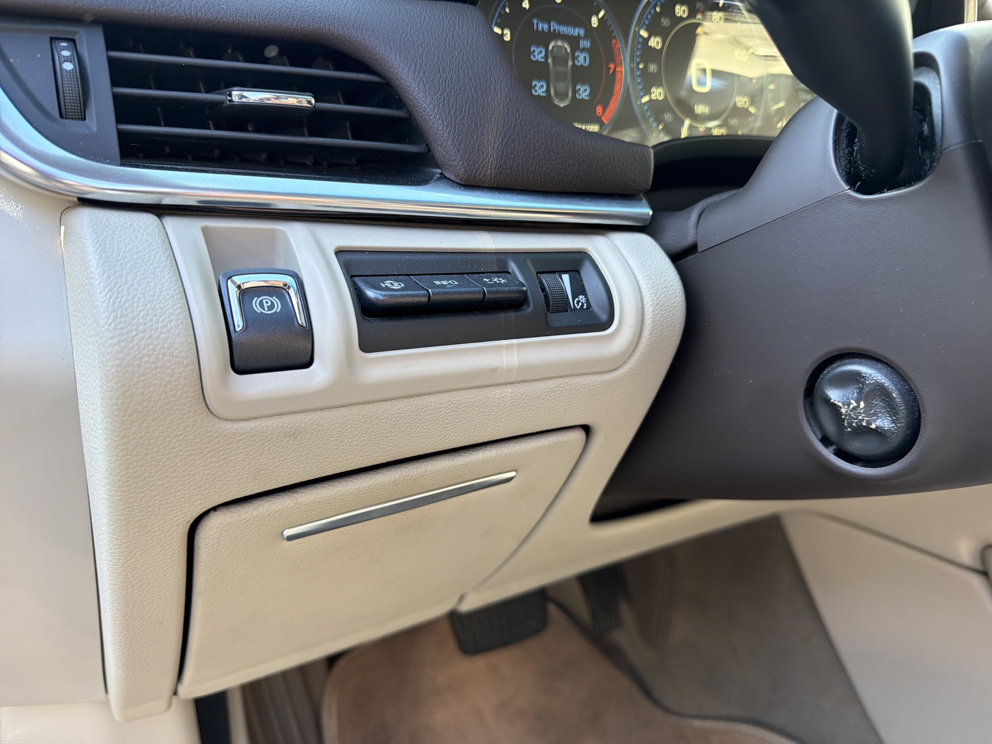 2013 Cadillac XTS Premium