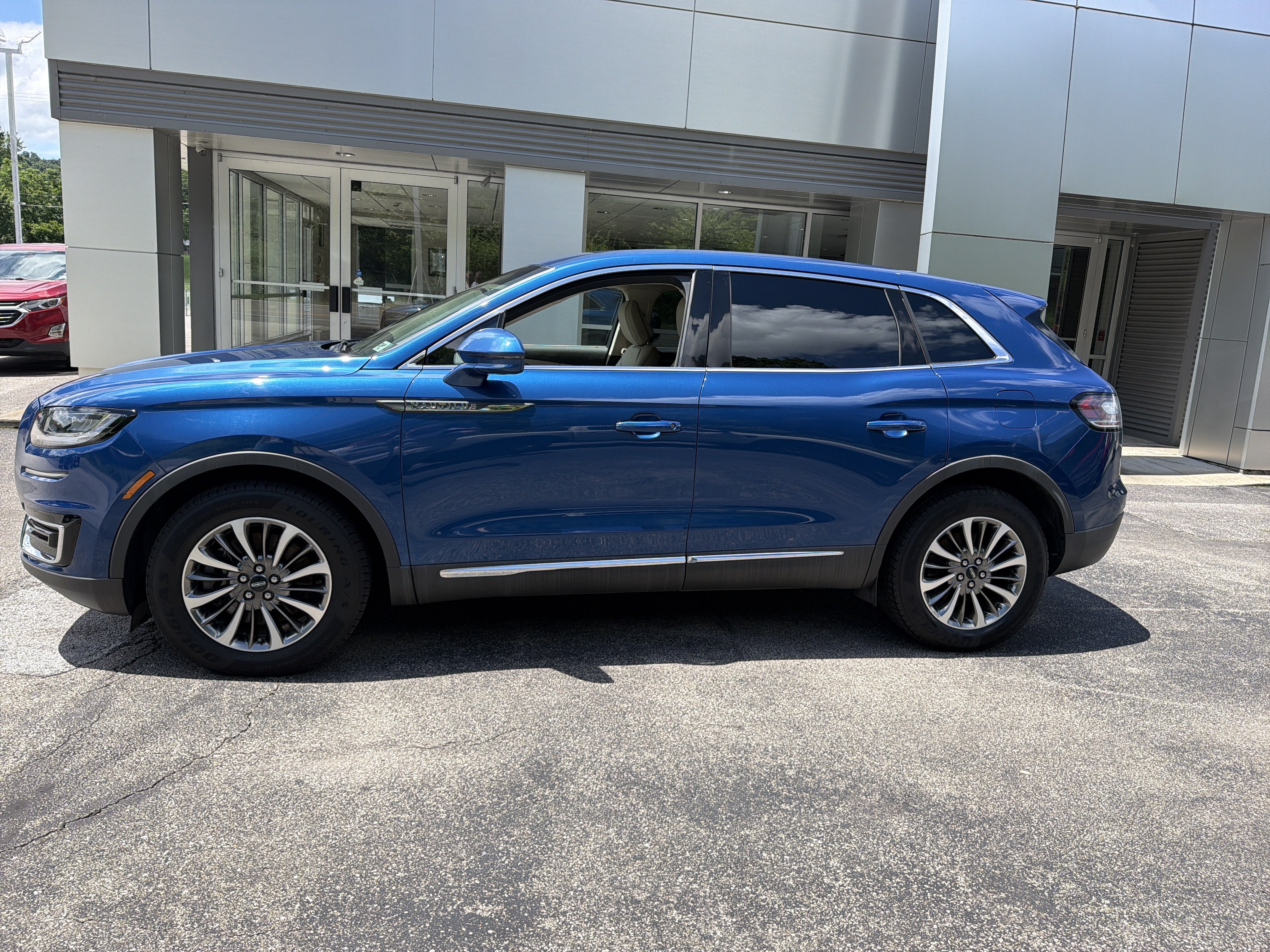2020 Lincoln Nautilus Standard