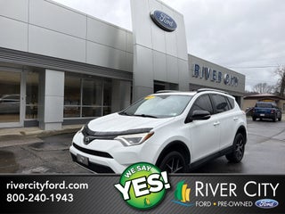 2017 Toyota RAV4 SE