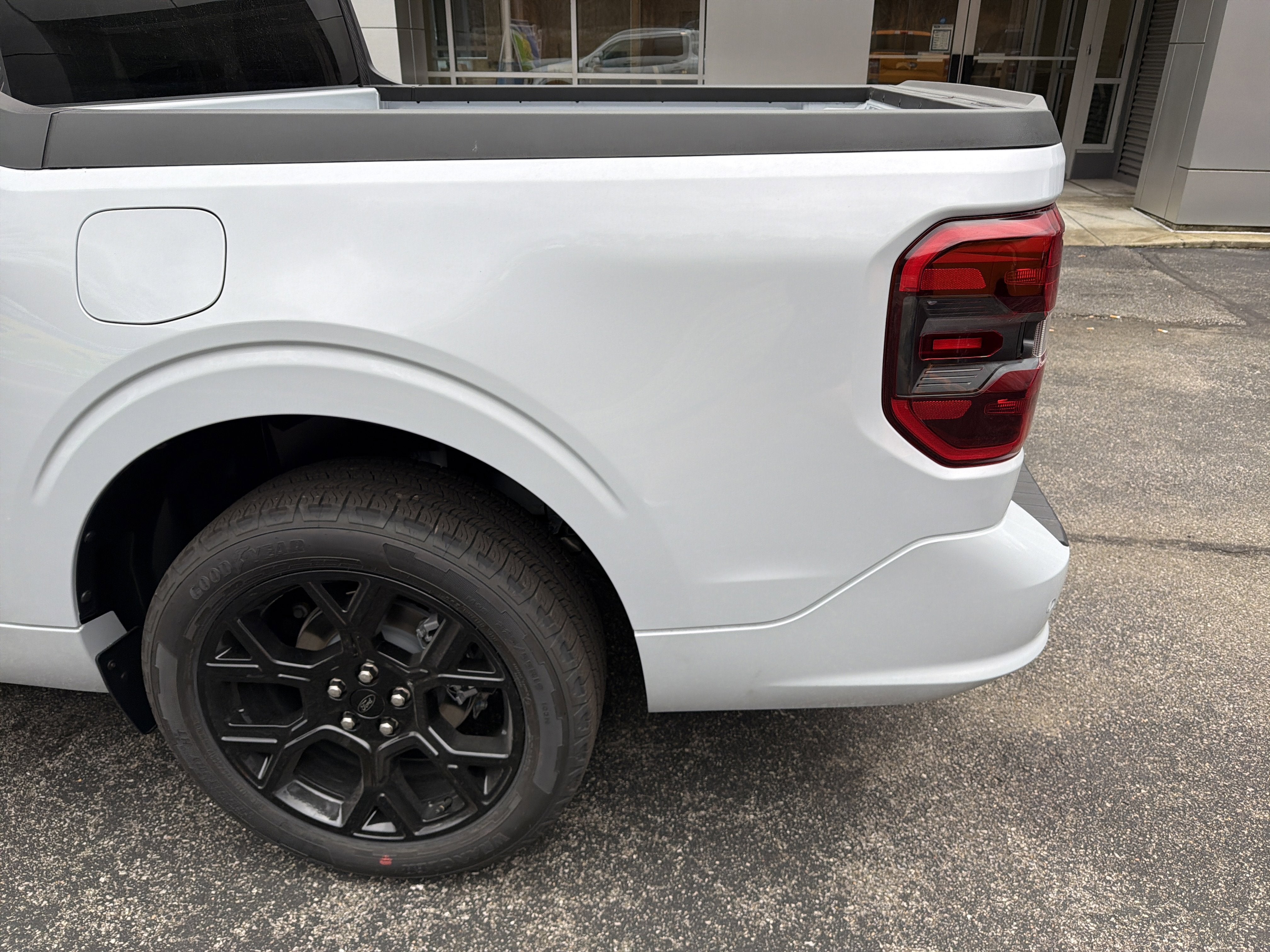 2026 Ford Maverick Lobo Standard