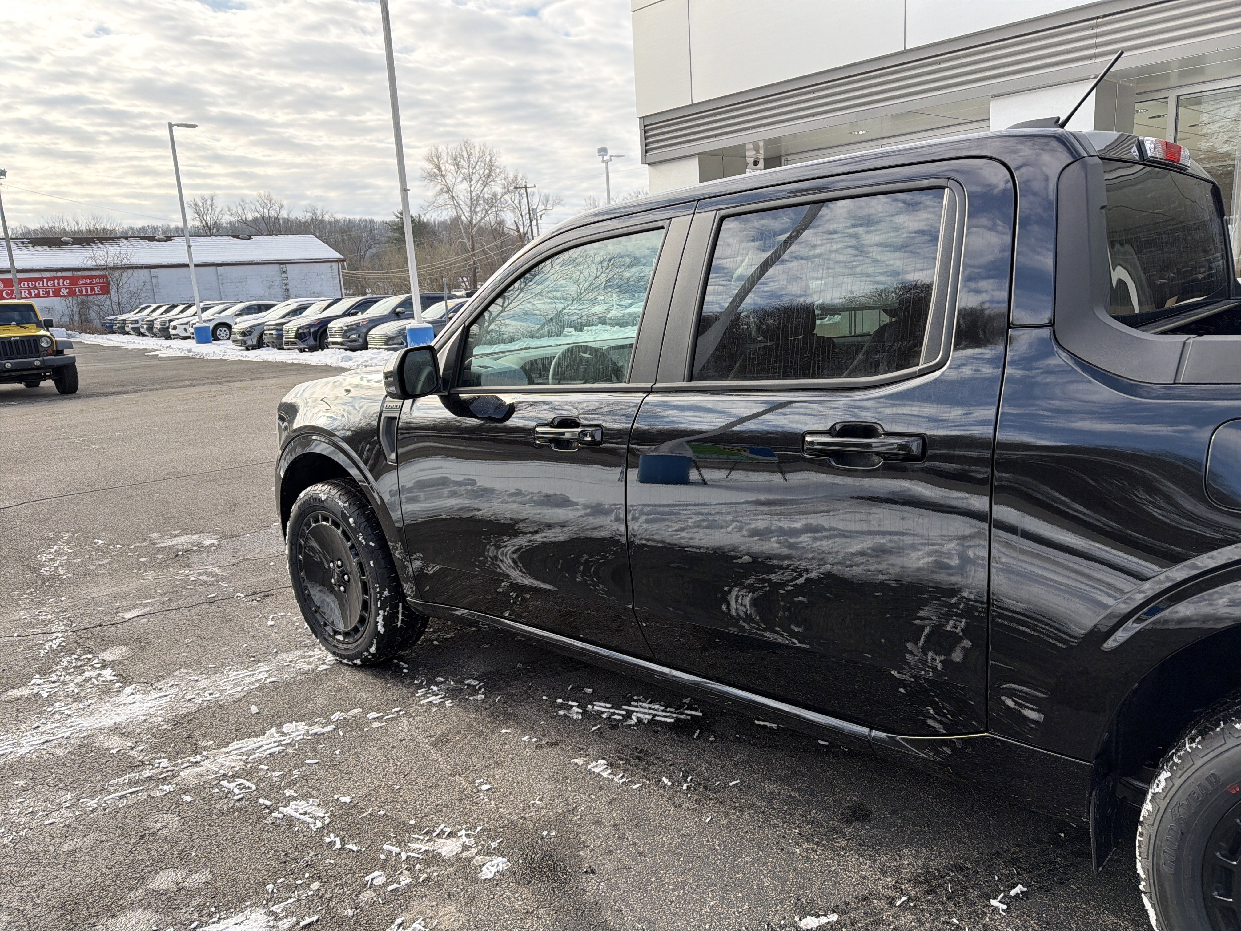 2026 Ford Maverick Lobo Standard