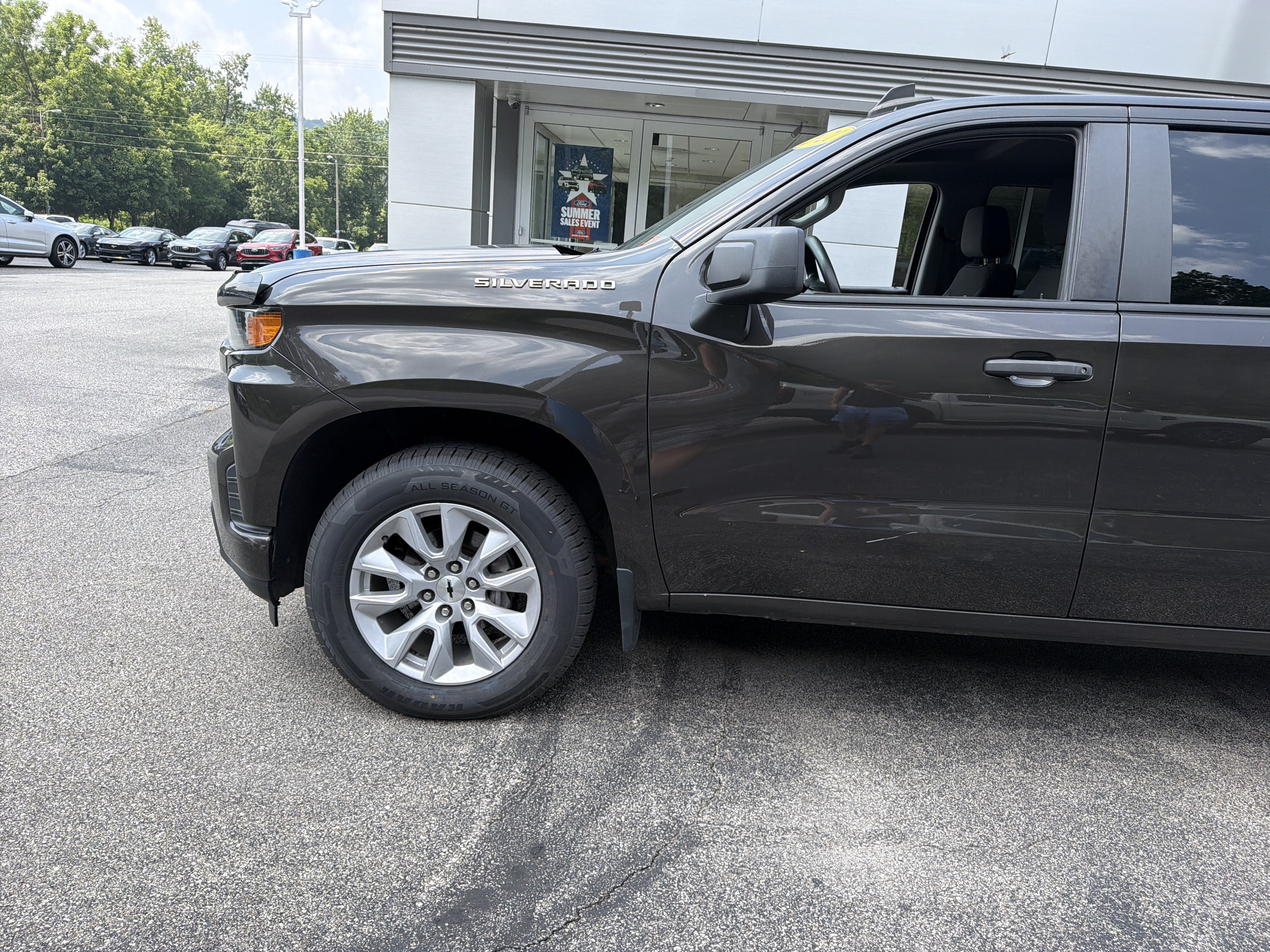 2021 Chevrolet Silverado 1500 Custom