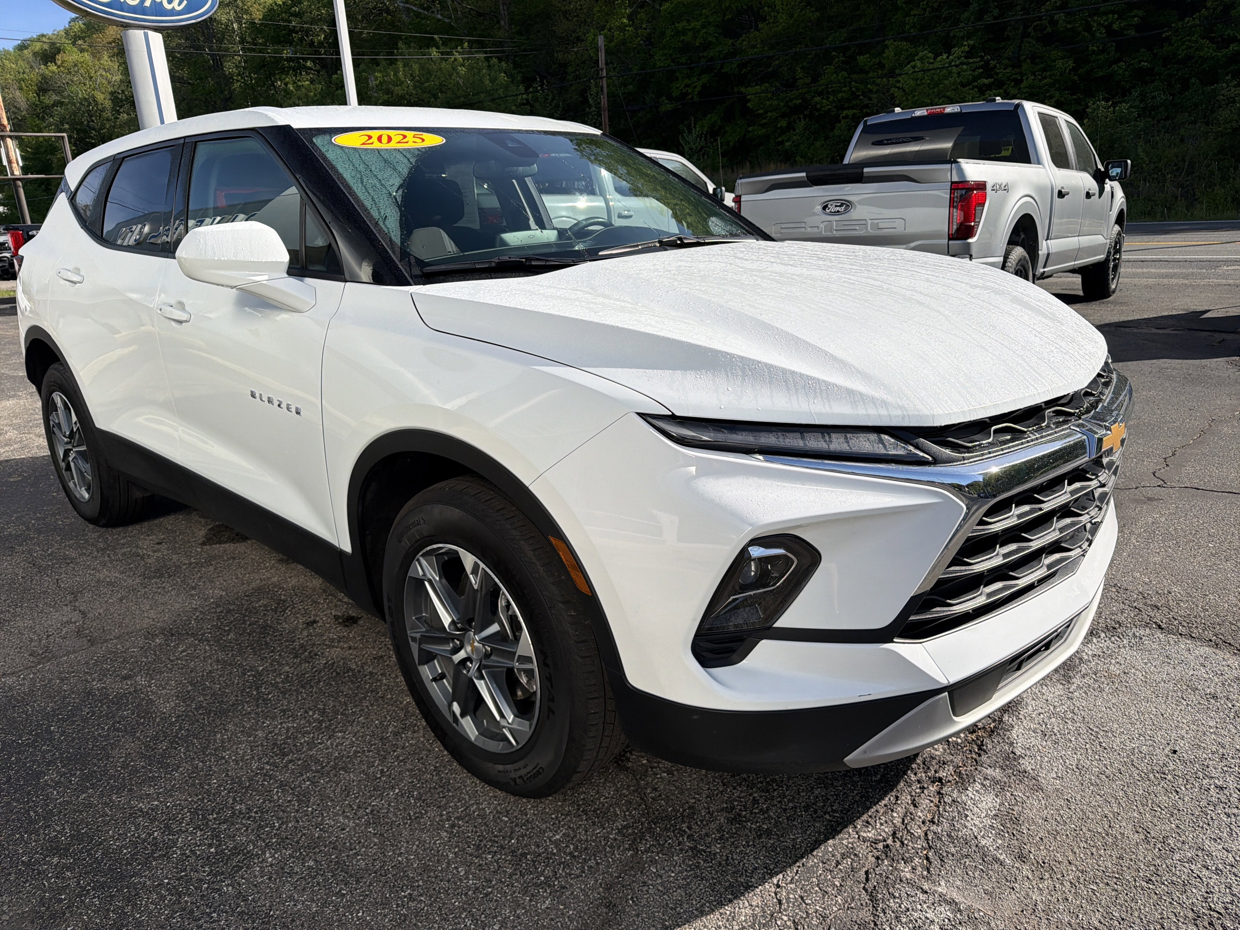 2025 Chevrolet Blazer LT