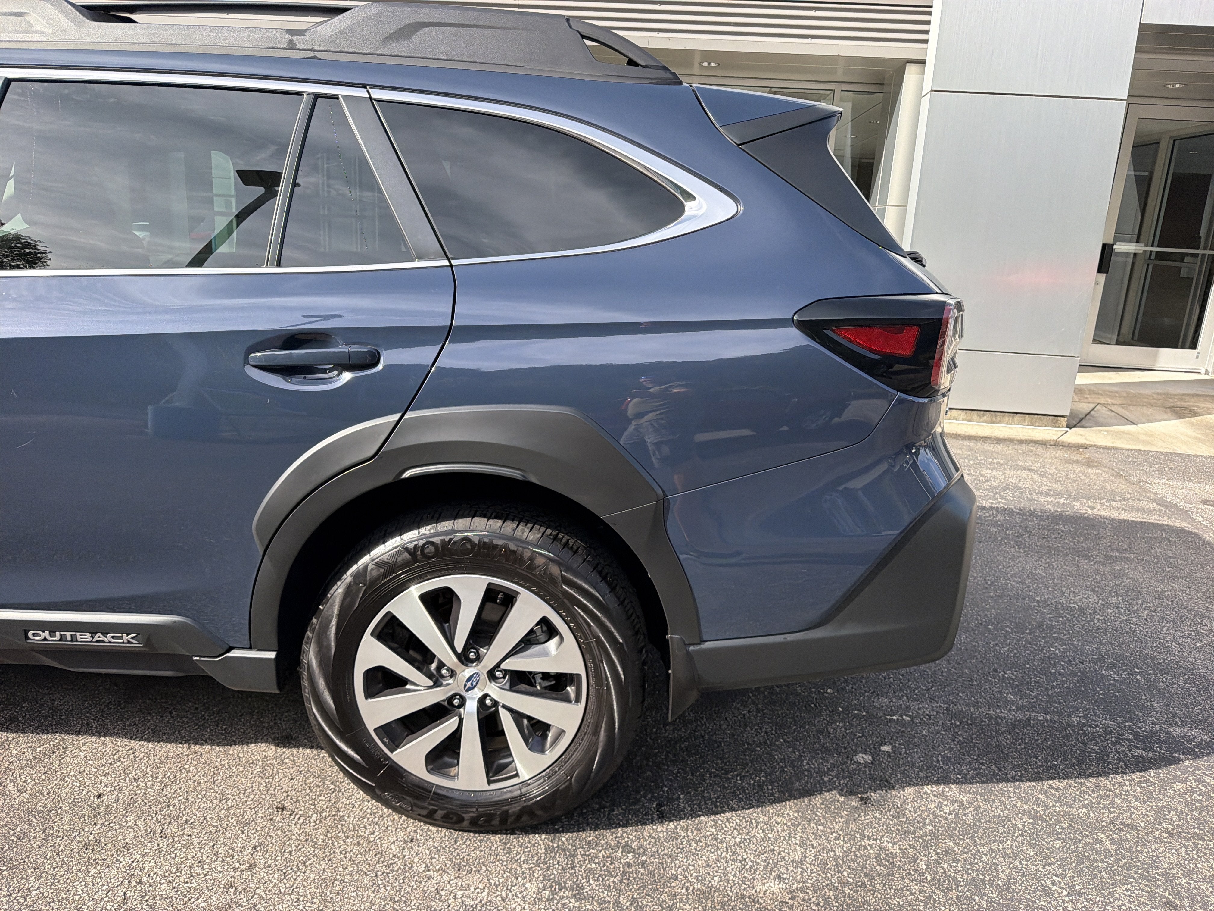 2025 Subaru Outback Premium