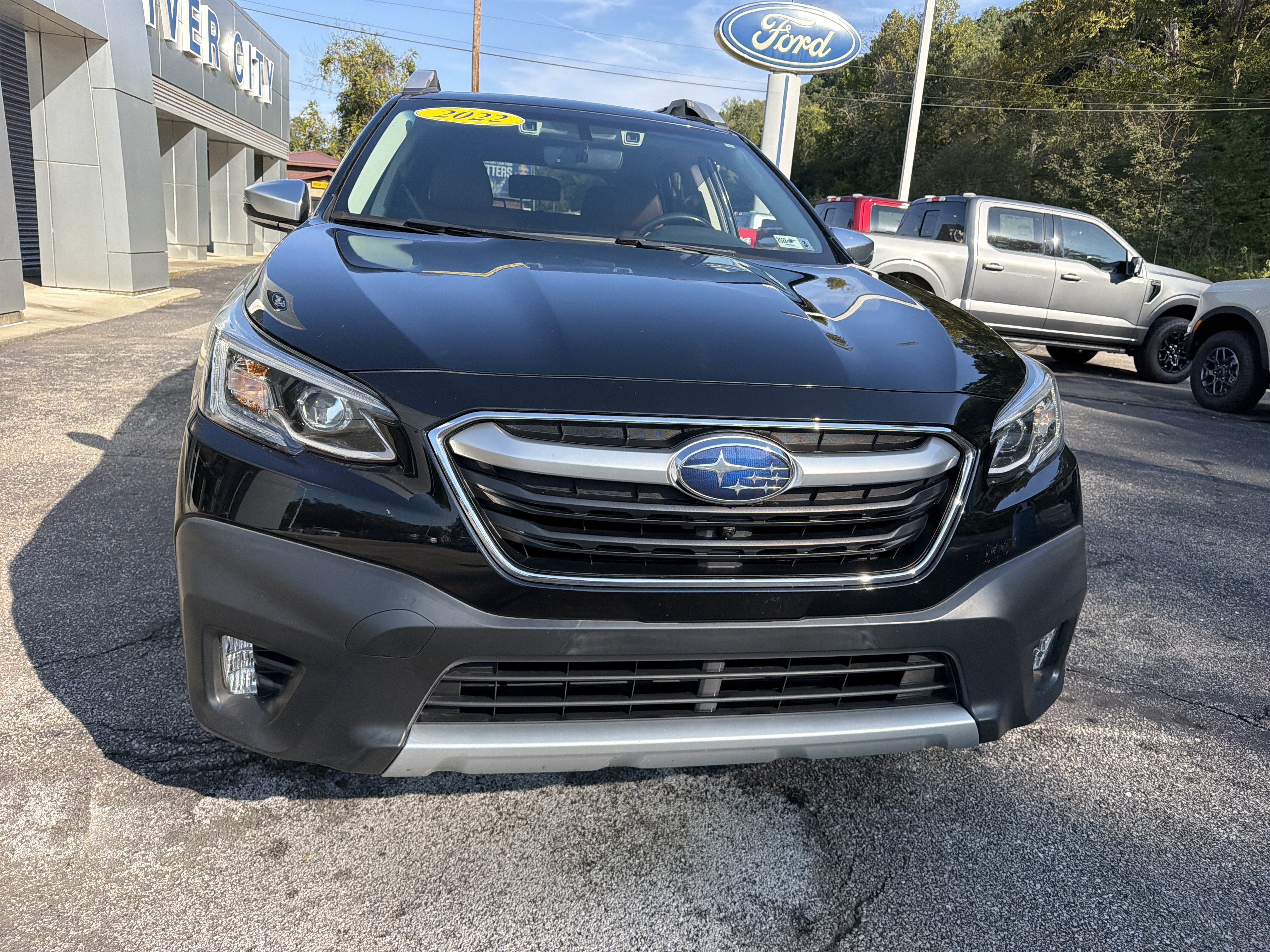 2022 Subaru Outback Touring