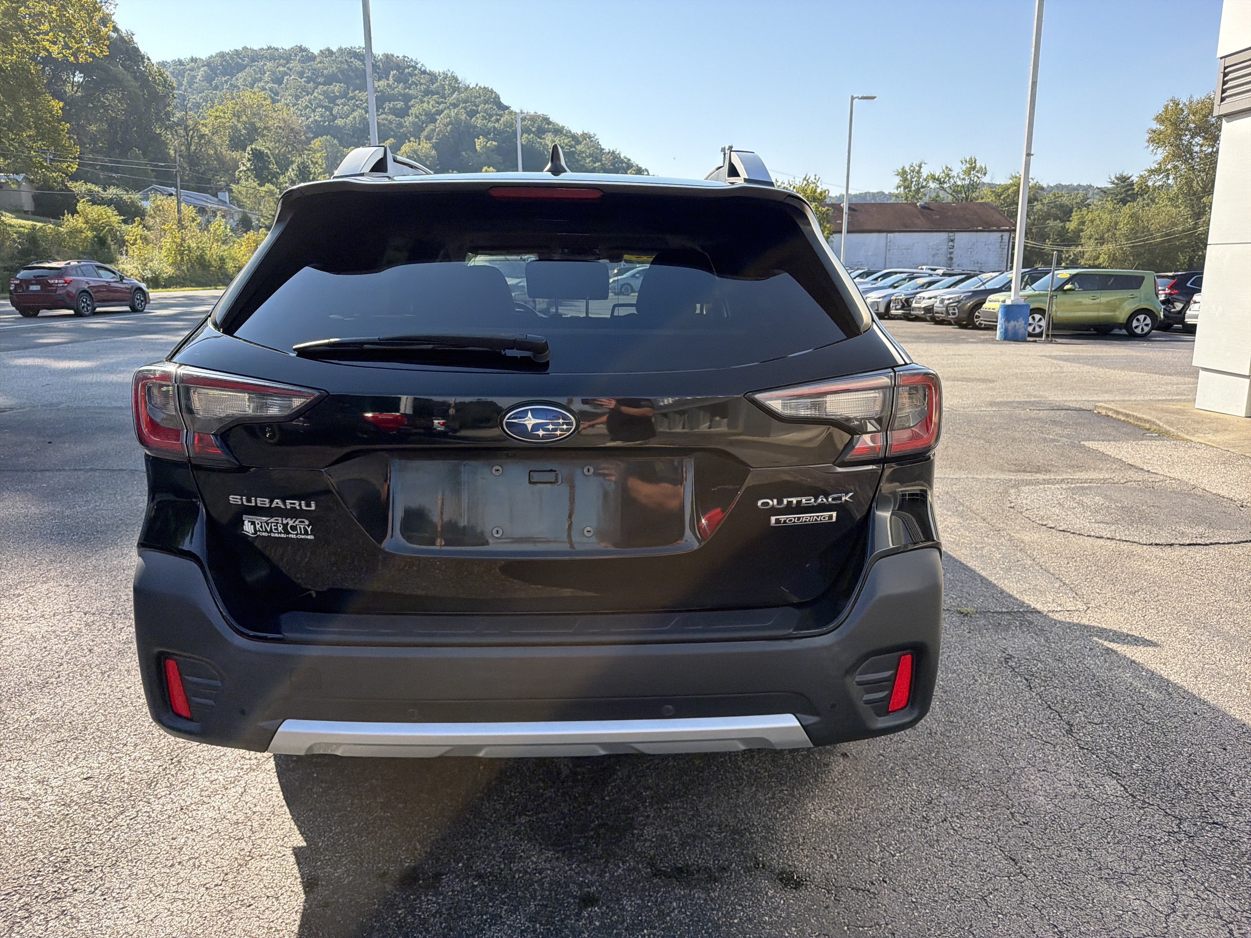 2022 Subaru Outback Touring