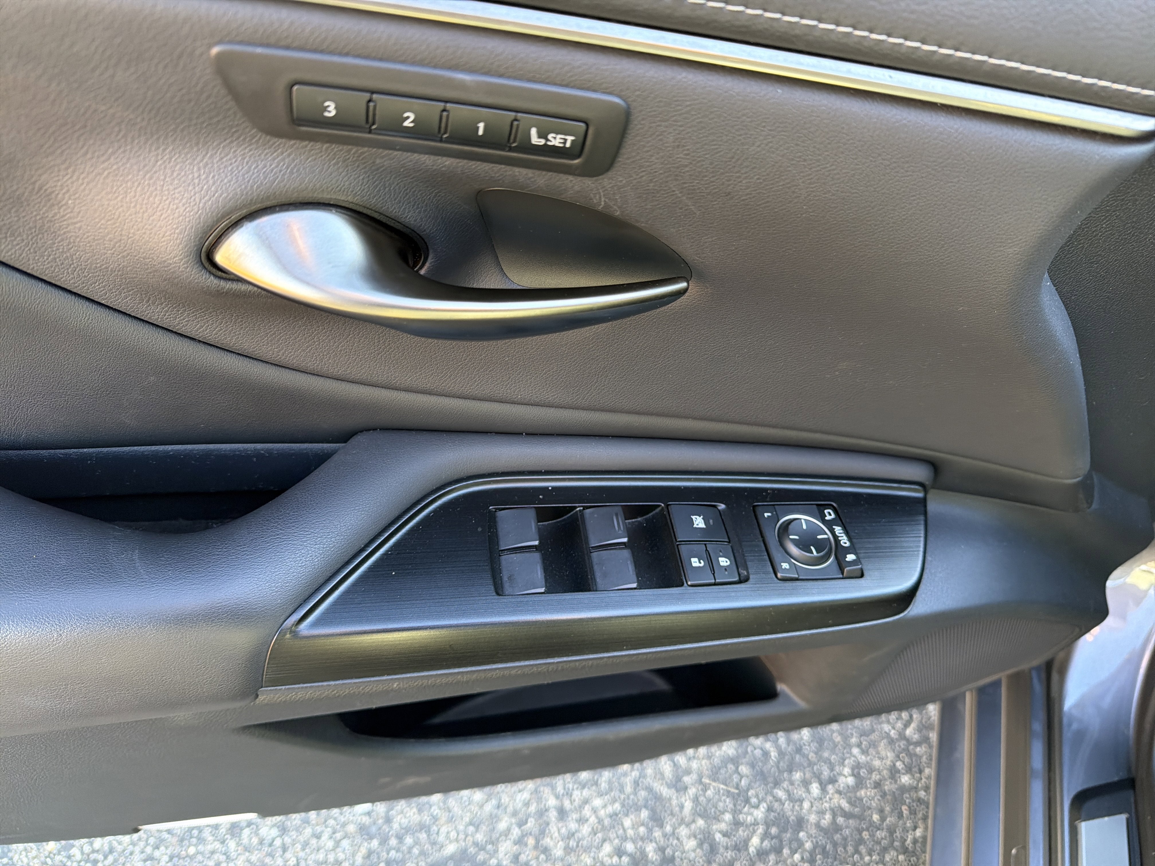 2020 Lexus ES 300h ES 300h