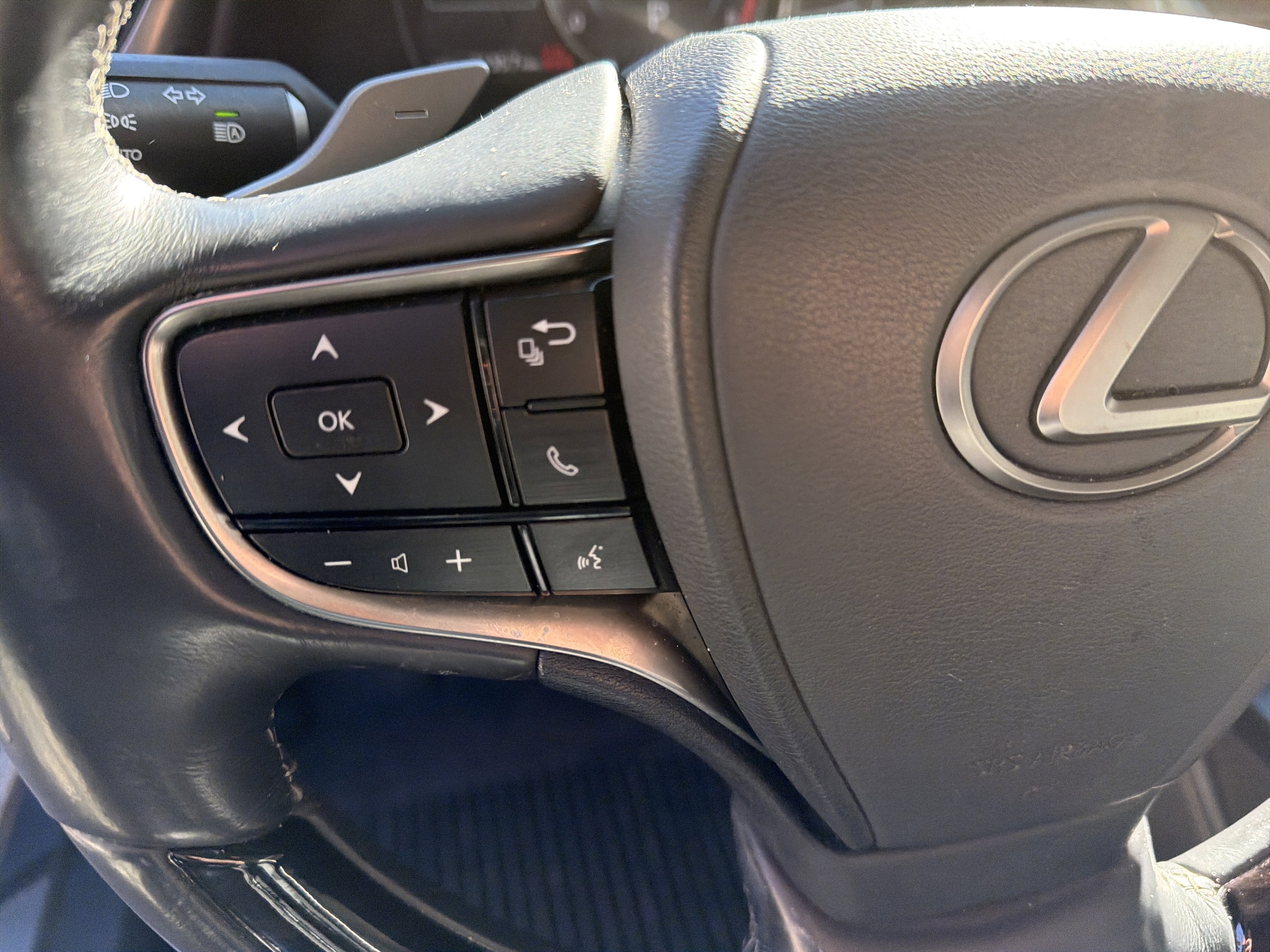 2020 Lexus ES 300h ES 300h