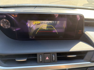 2020 Lexus ES 300h ES 300h