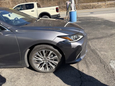 2020 Lexus ES 300h ES 300h
