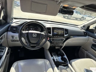 2018 Honda Pilot Touring in Huntington, WV - River City Ford