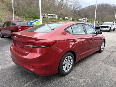 2018 Hyundai Elantra SE