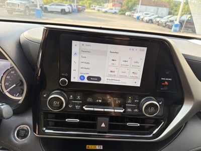 2024 Toyota Highlander XLE
