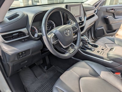 2024 Toyota Highlander XLE