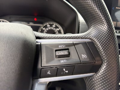 2022 Mitsubishi Outlander ES