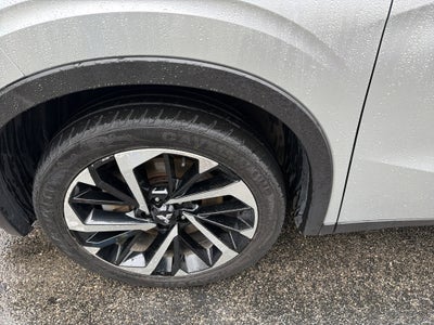 2022 Mitsubishi Outlander ES