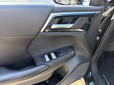 2022 Mitsubishi Outlander SE