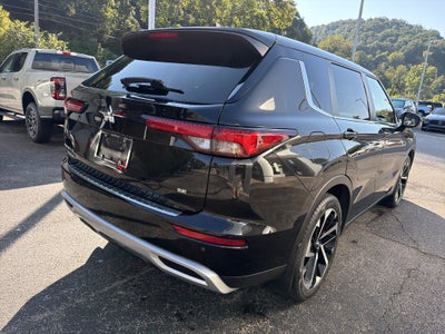 2022 Mitsubishi Outlander SE