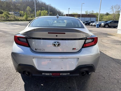 2024 Toyota GR86 Premium