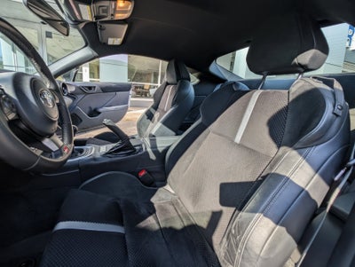 2024 Toyota GR86 Premium