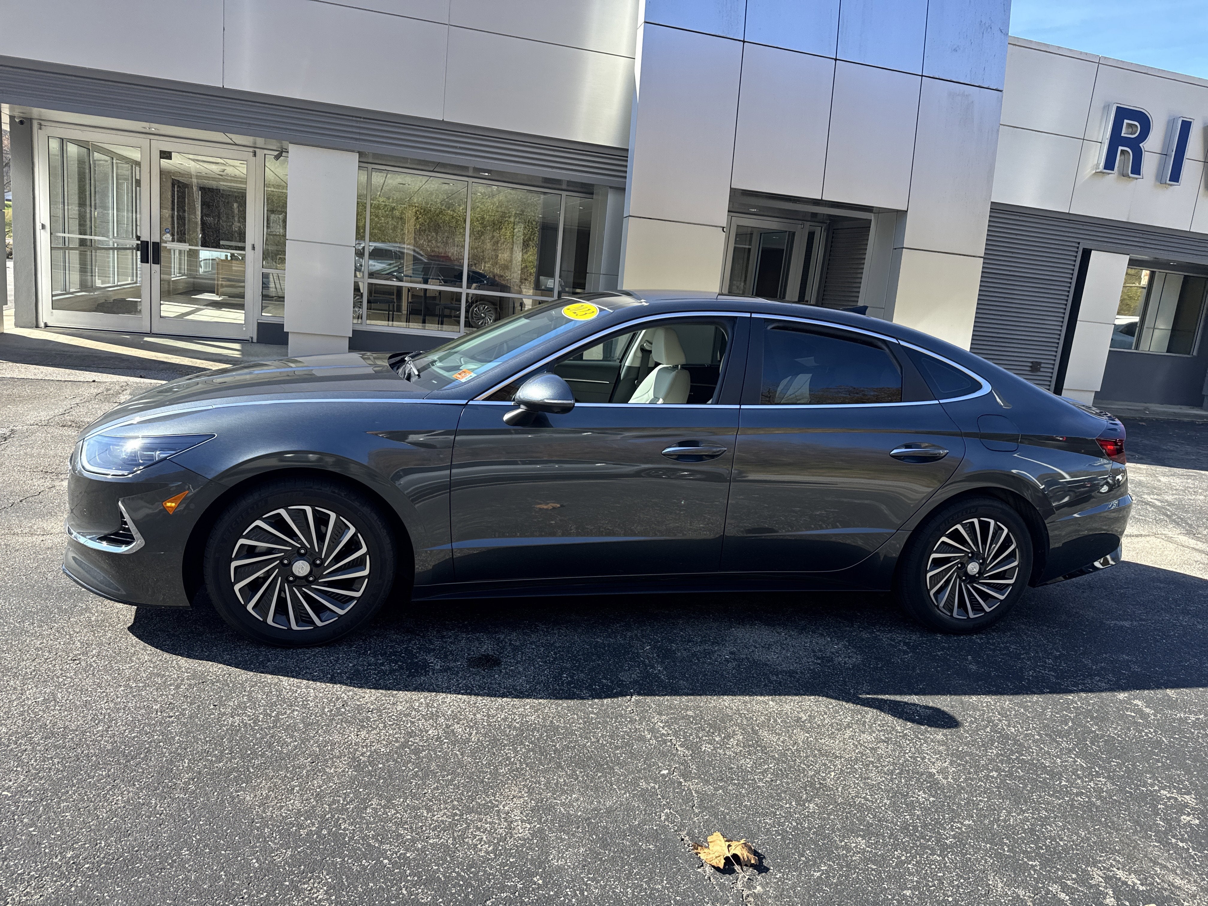 2023 Hyundai Sonata Hybrid Limited