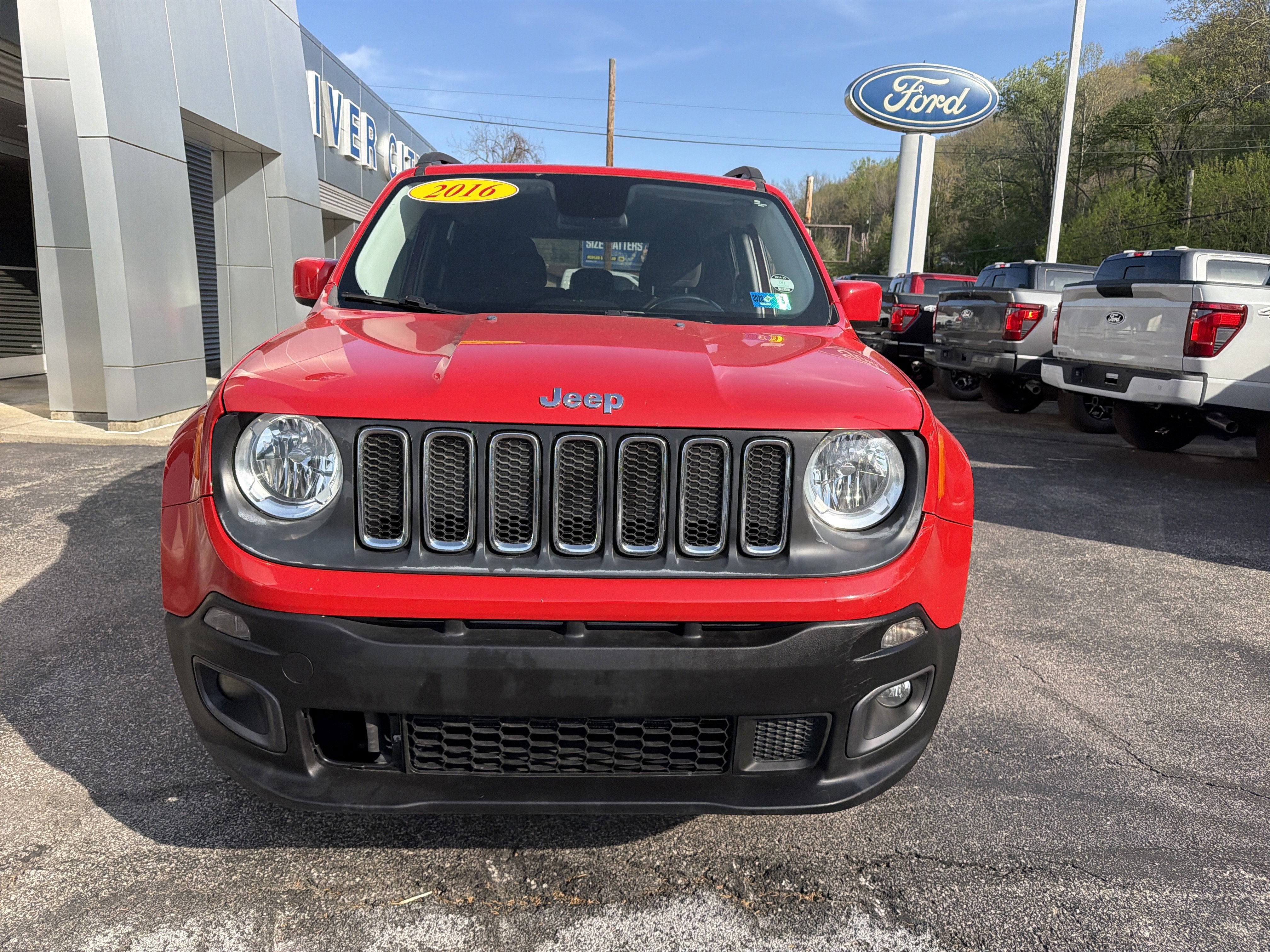 Used 2016 Jeep Renegade Latitude with VIN ZACCJBBT4GPD54394 for sale in Lavalette, WV